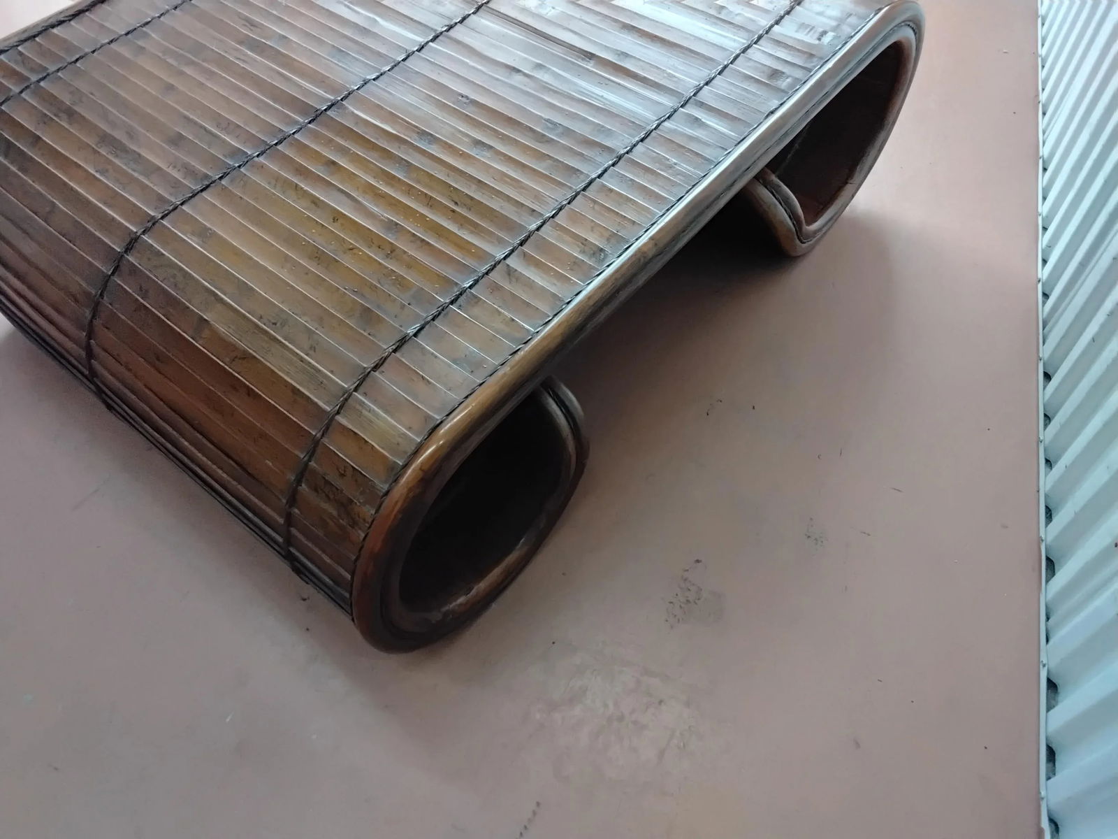 1980s Tropical Mid-Century Modern Scroll Coffee Table - 4