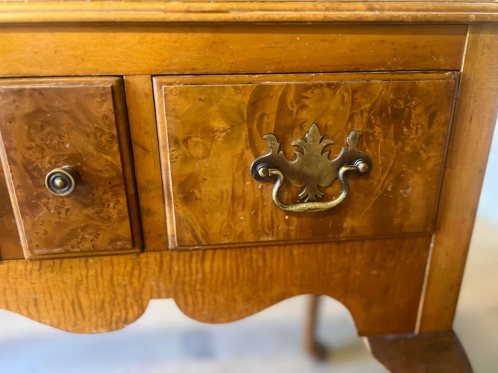 Federalist Birdseye/Tigerseye Maple Lowboy - 5