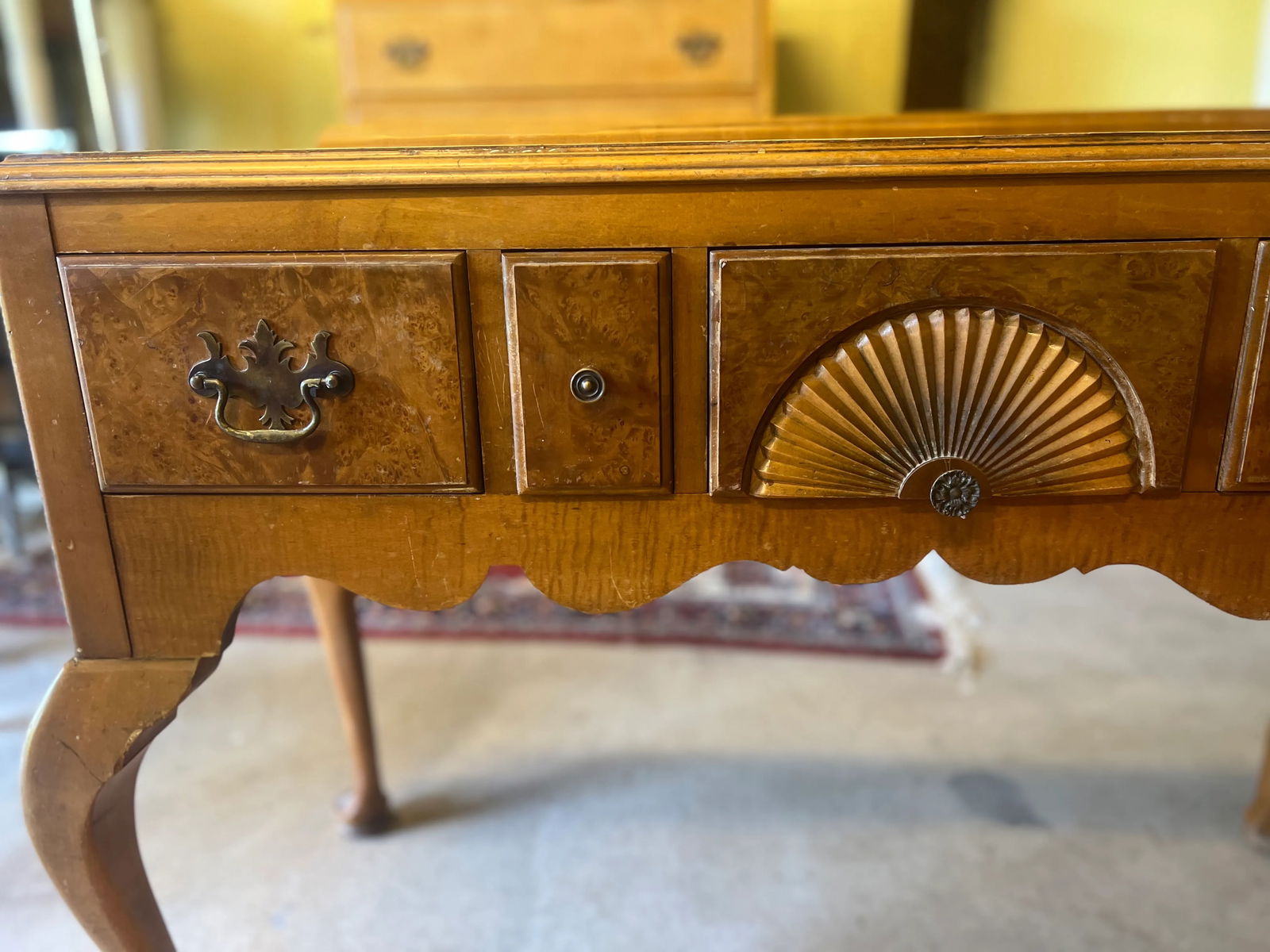 Federalist Birdseye/Tigerseye Maple Lowboy - 9