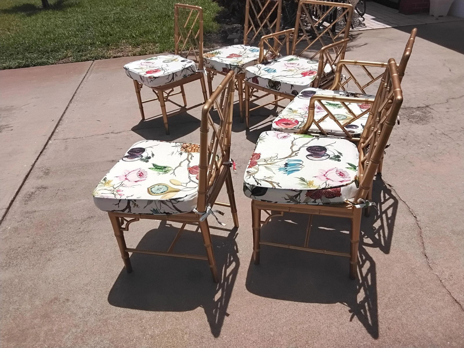 1960s Chinoiserie Chippendale Dining Chairs - Set of 12 - 7