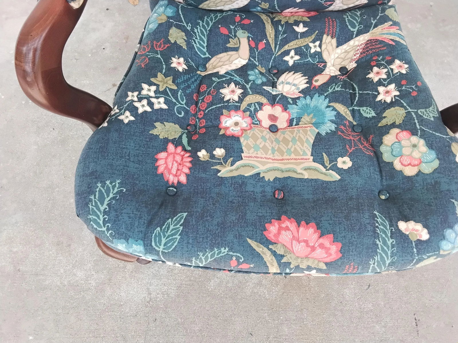 1990s Folk Art Accent Chair - 6