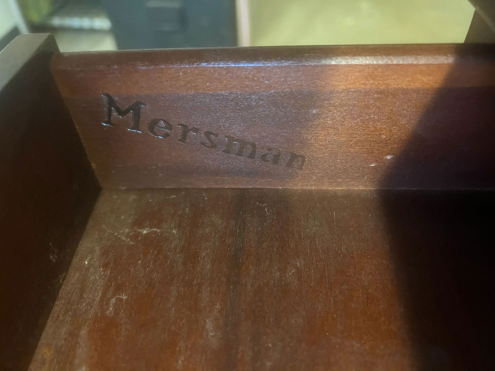 1960s Classic Mahogany Mersman Leather Side Table With Gold Stencil - 7