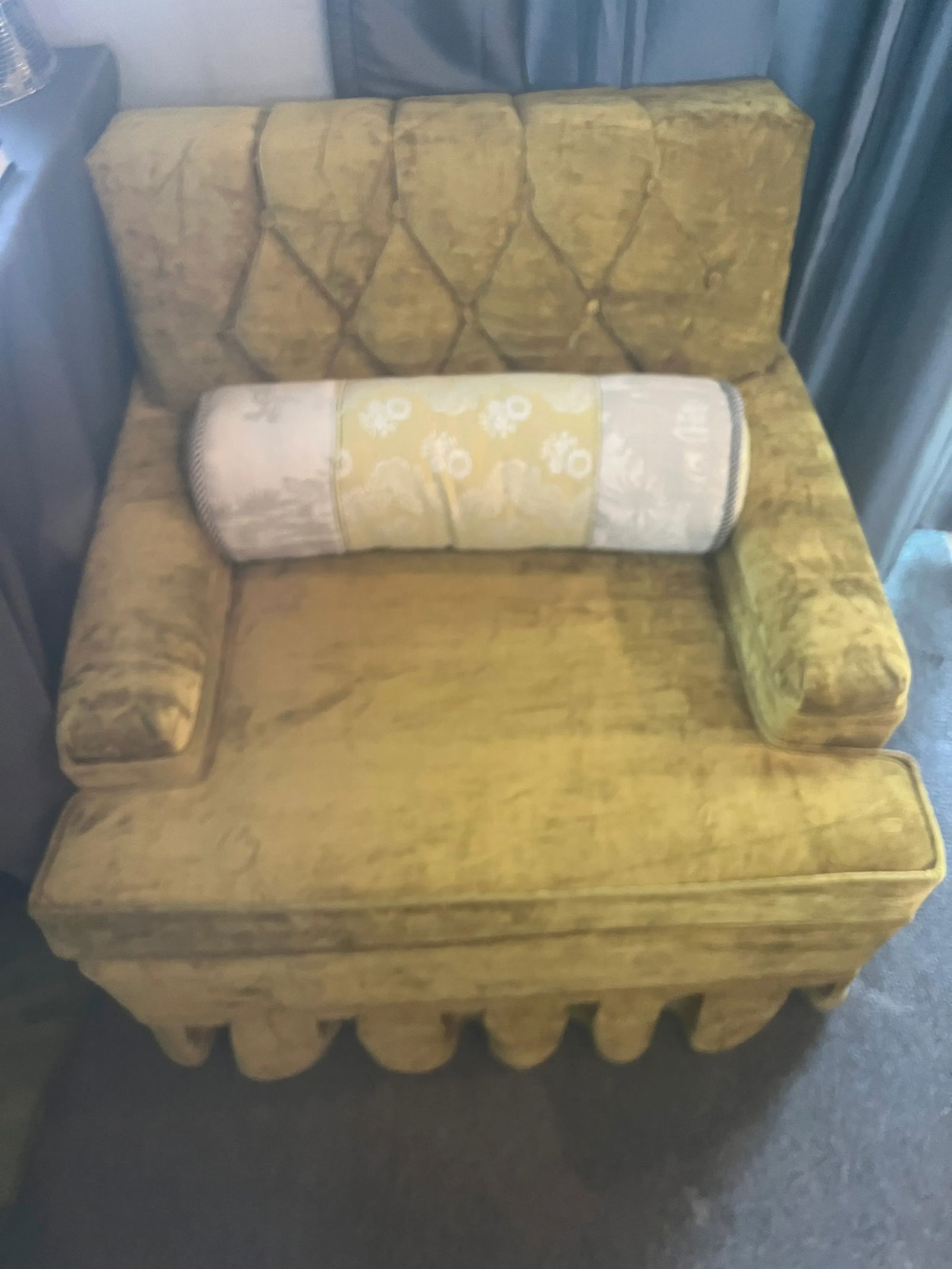 Cool MCM Lounge Chair - 10