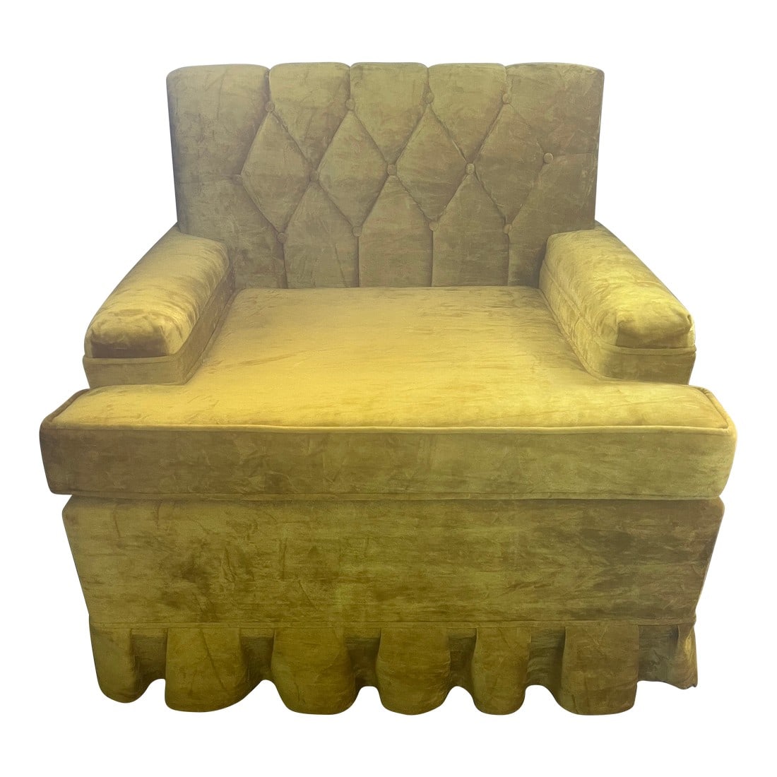 Cool MCM Lounge Chair: Classic MCM chartreuse velveteen tufted back club chair, full of good vibes. Featires a seating pad with zipper and removable.cushion, quality coiled springs and four stable wood feet. Overall in