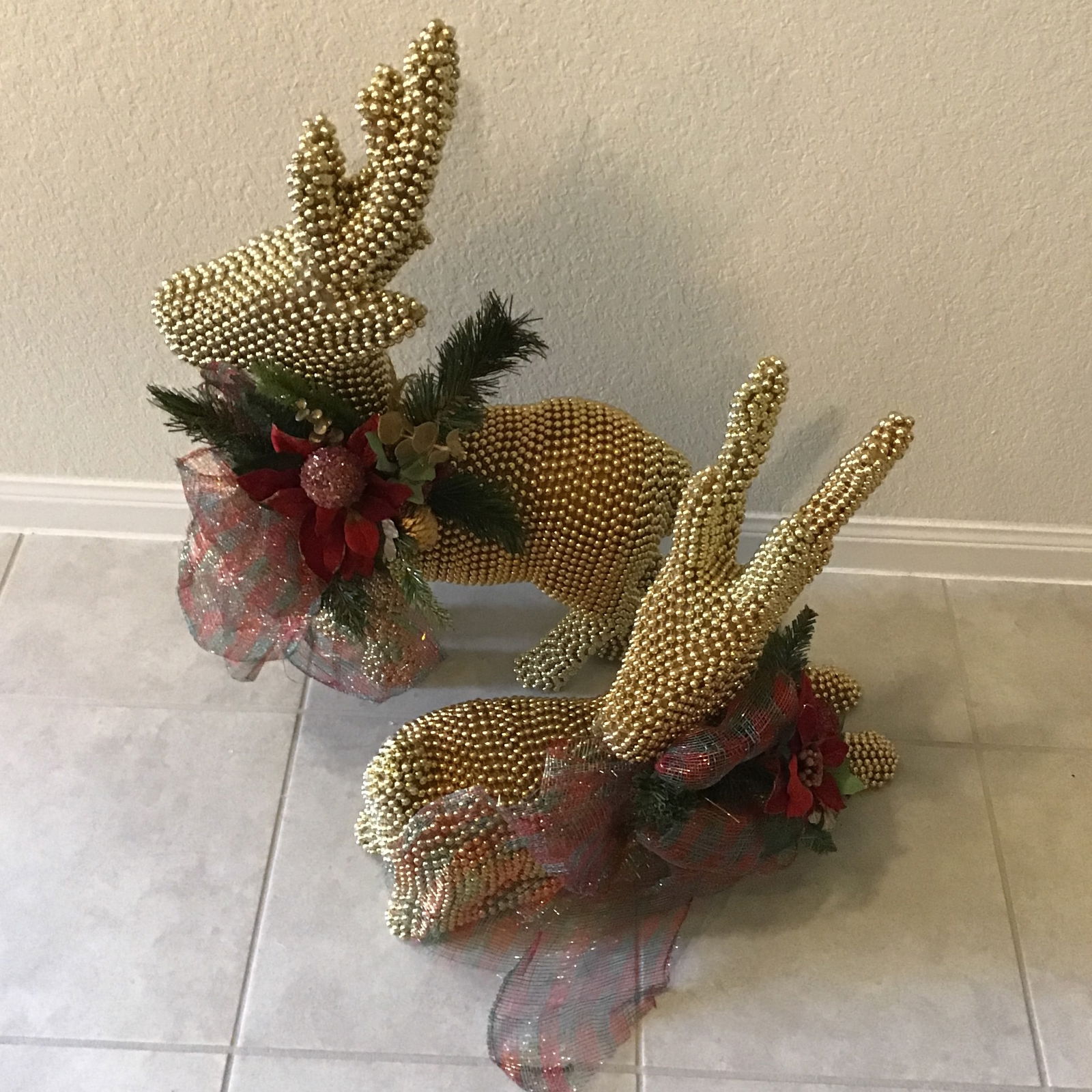 Reindeer Vintage 1990s Large Deer With Gold Bead Embellishment - a Pair - 10