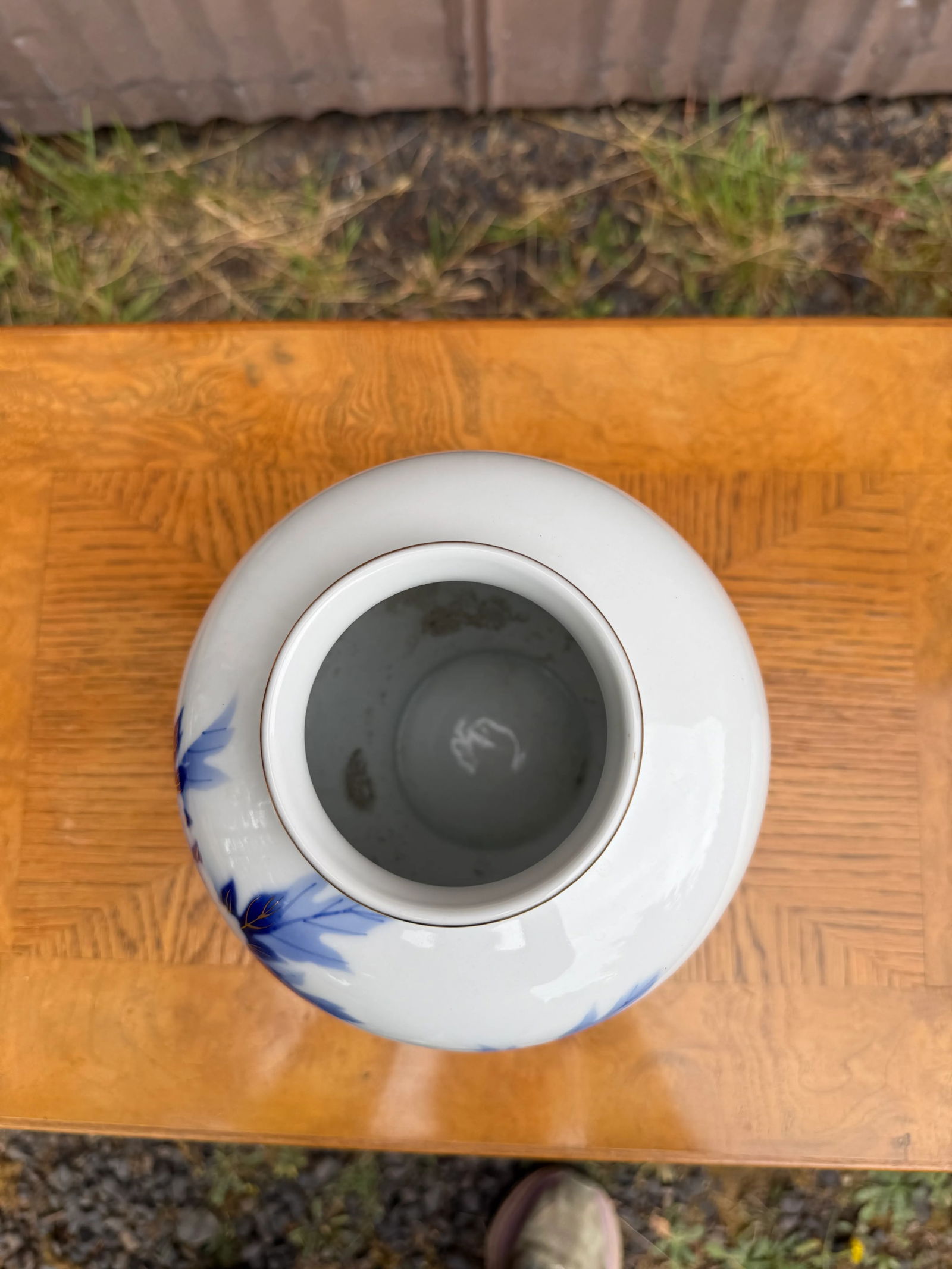 1940s Fukagawa Peony Japanese Vase - 7