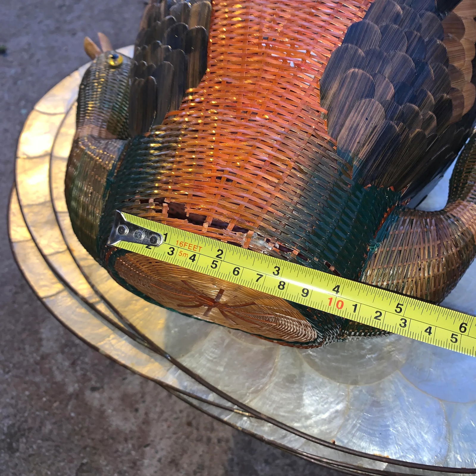 1980s Earth-Tone Double Headed Geese Basket With Handle - 10