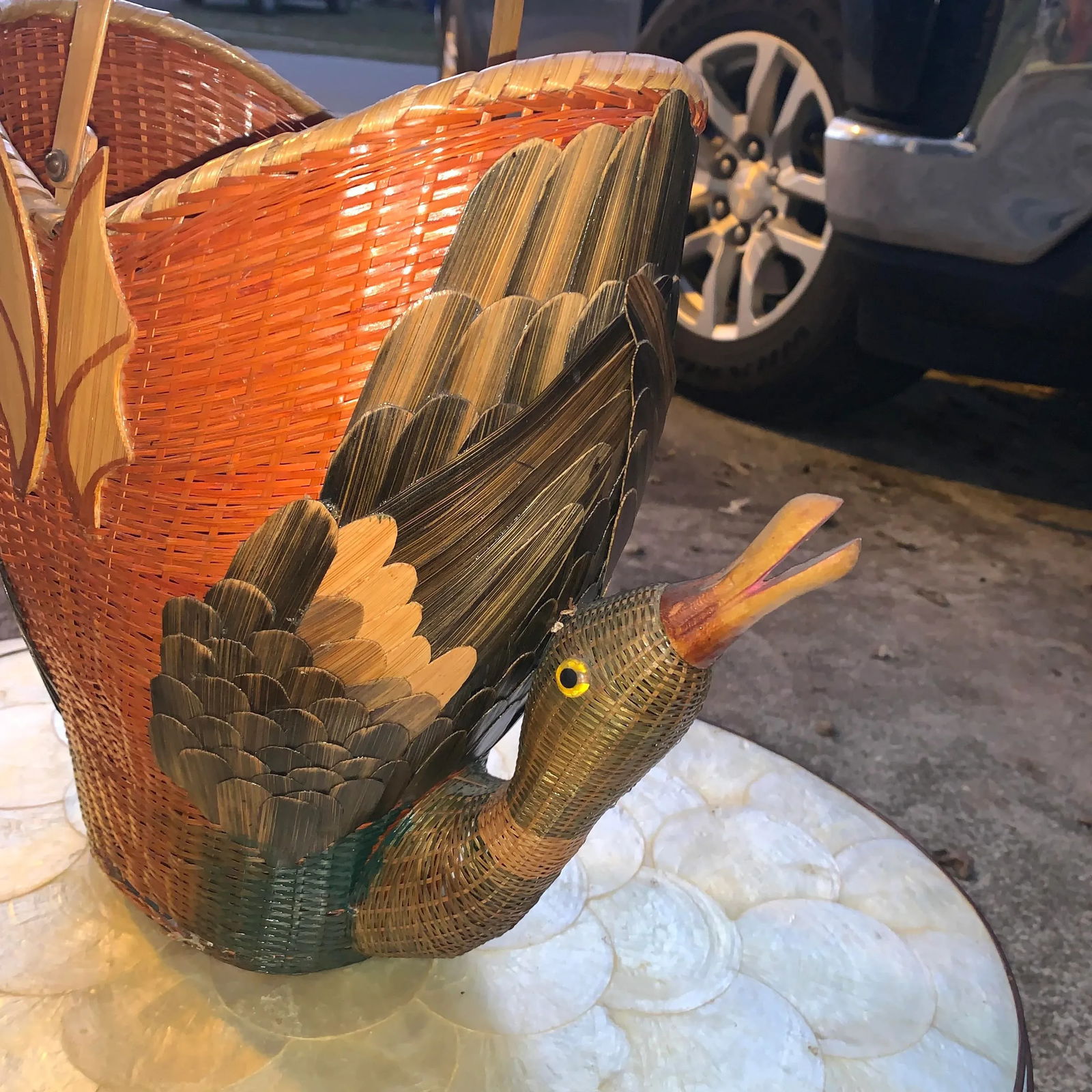 1980s Earth-Tone Double Headed Geese Basket With Handle - 4