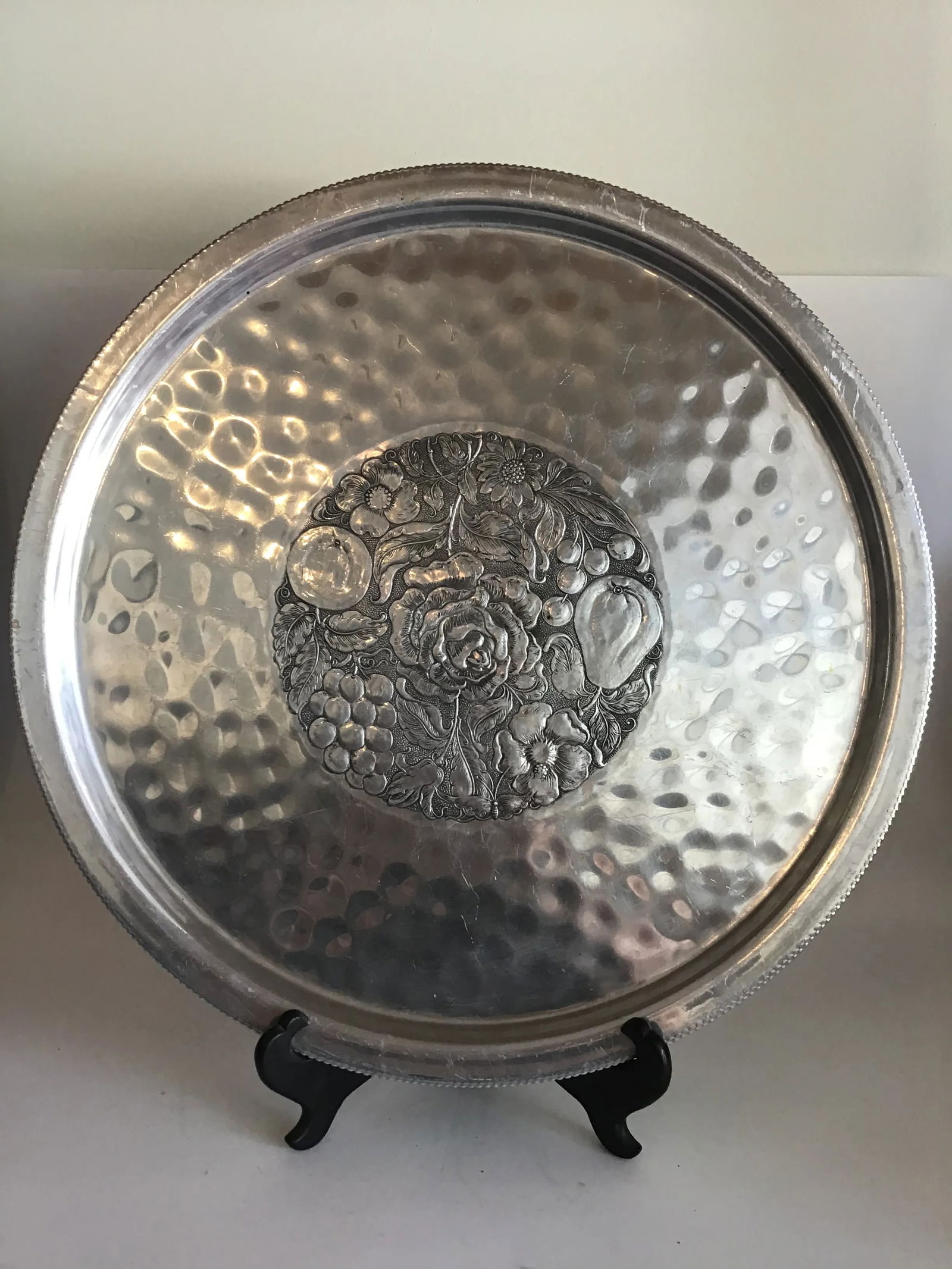 Hammered Aluminum Tray Fruit Motif Vintage MCM Mid-Century Modern Hammered Aluminum Tray - 7