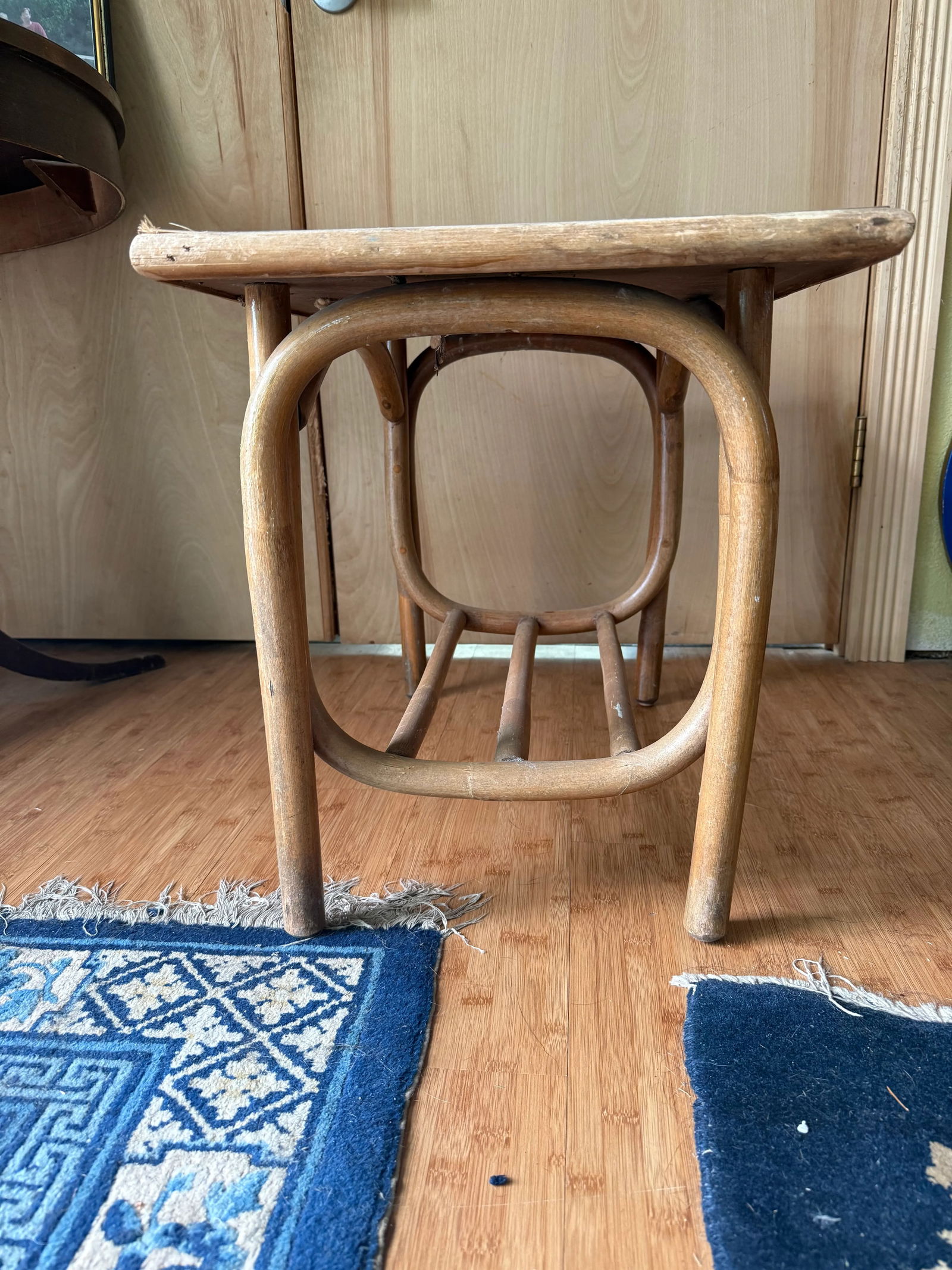 1990s Coastal Chic Bentwood Faux Bamboo Side Table - 3