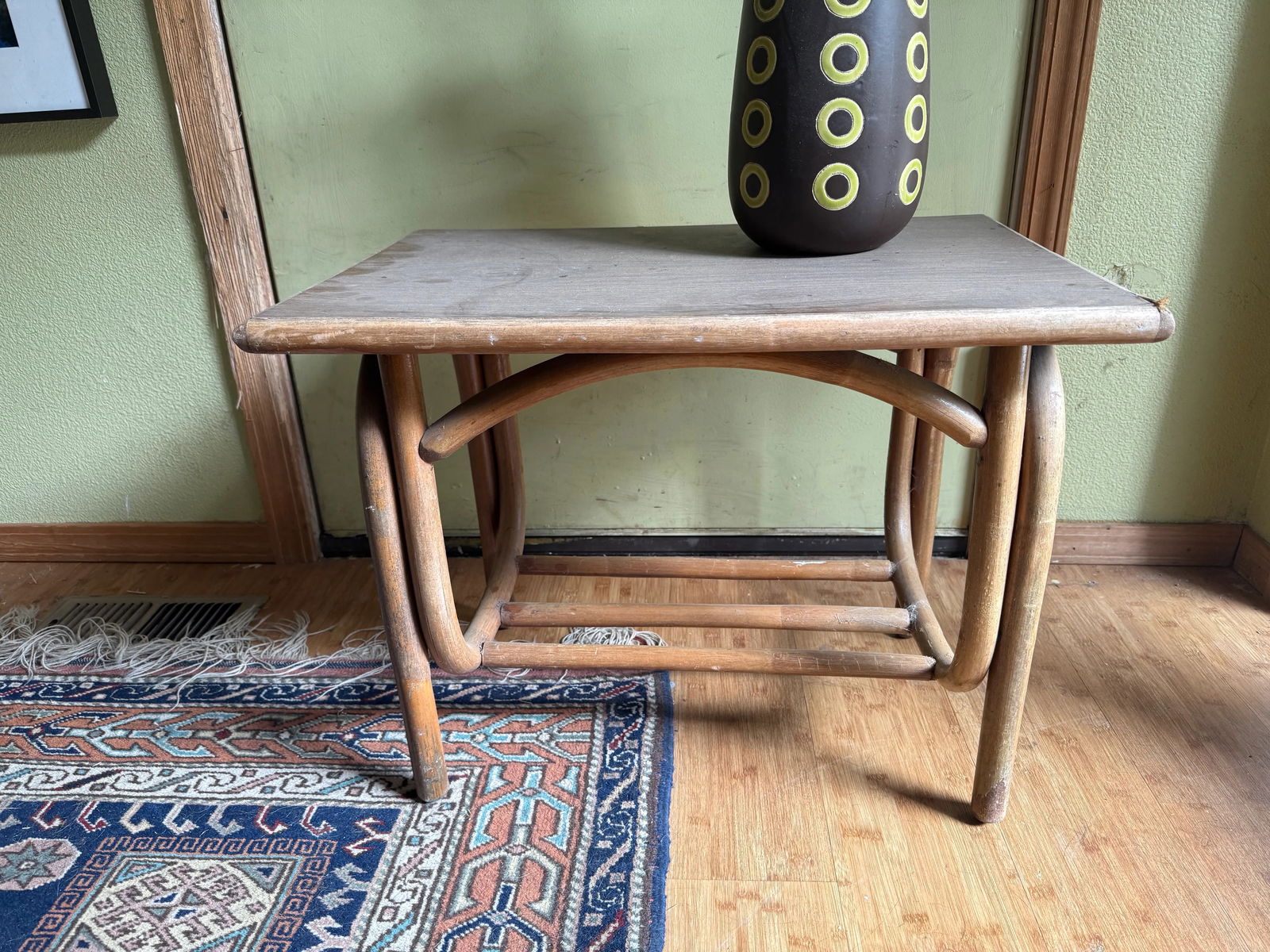 1990s Coastal Chic Bentwood Faux Bamboo Side Table - 6