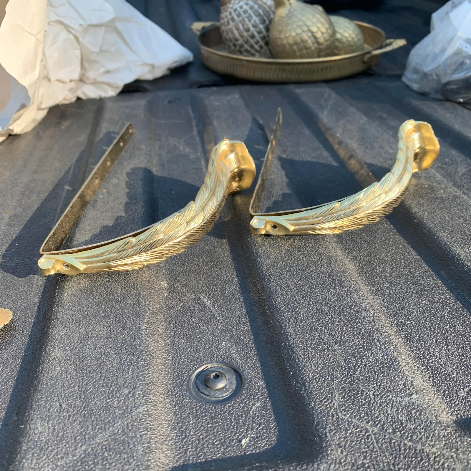 1970s Hollywood Regency Acanthus Composite Drapery Holders- a Pair - 2