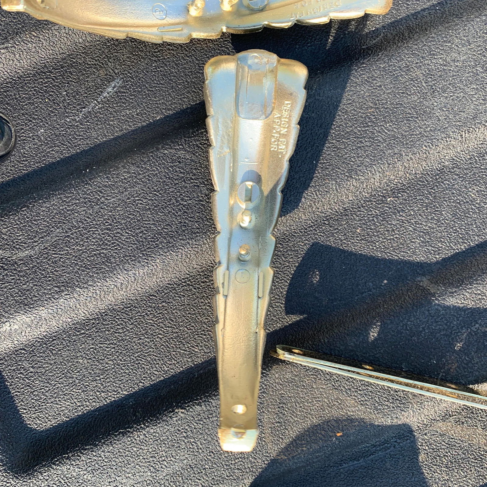 1970s Hollywood Regency Acanthus Composite Drapery Holders- a Pair - 5