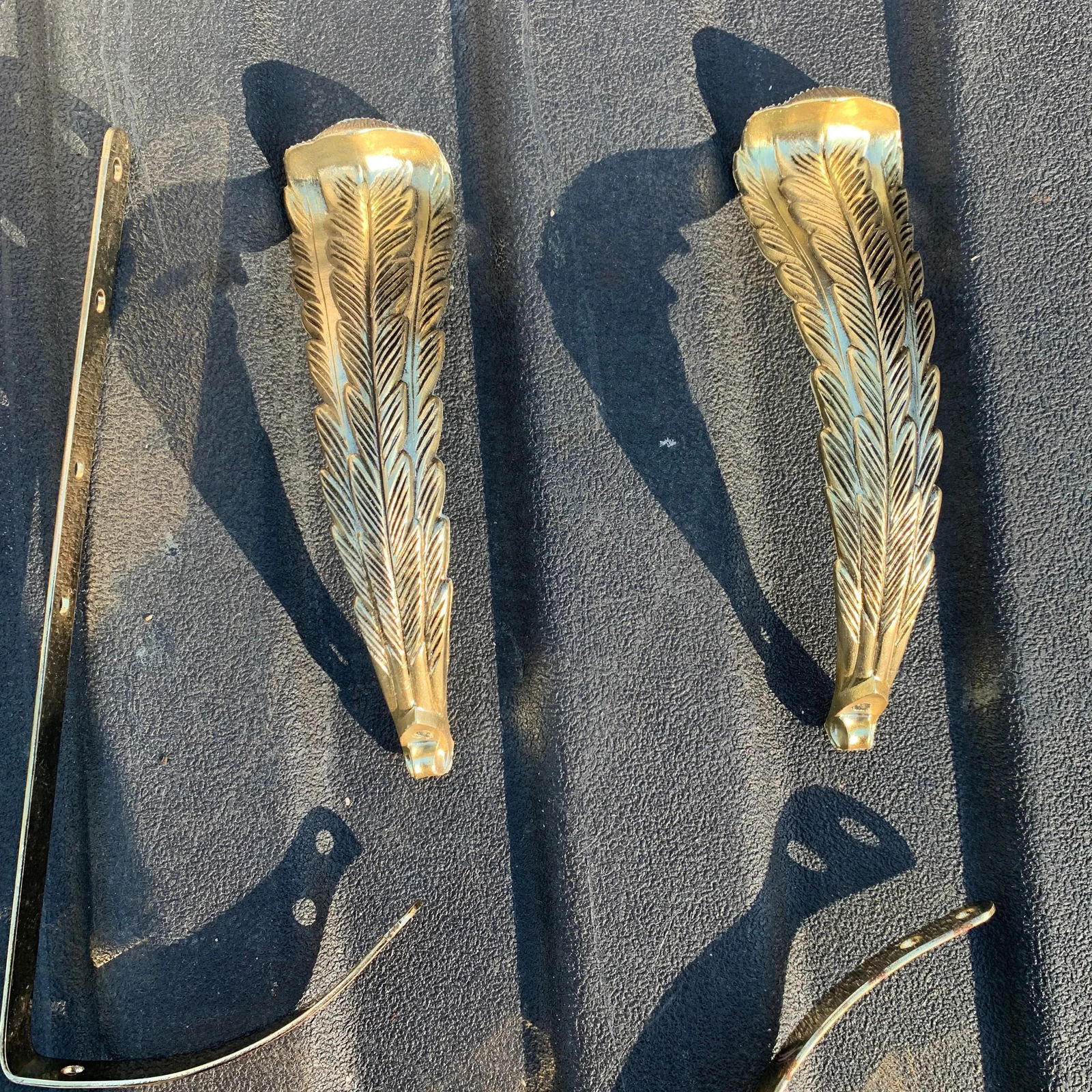 1970s Hollywood Regency Acanthus Composite Drapery Holders- a Pair - 8