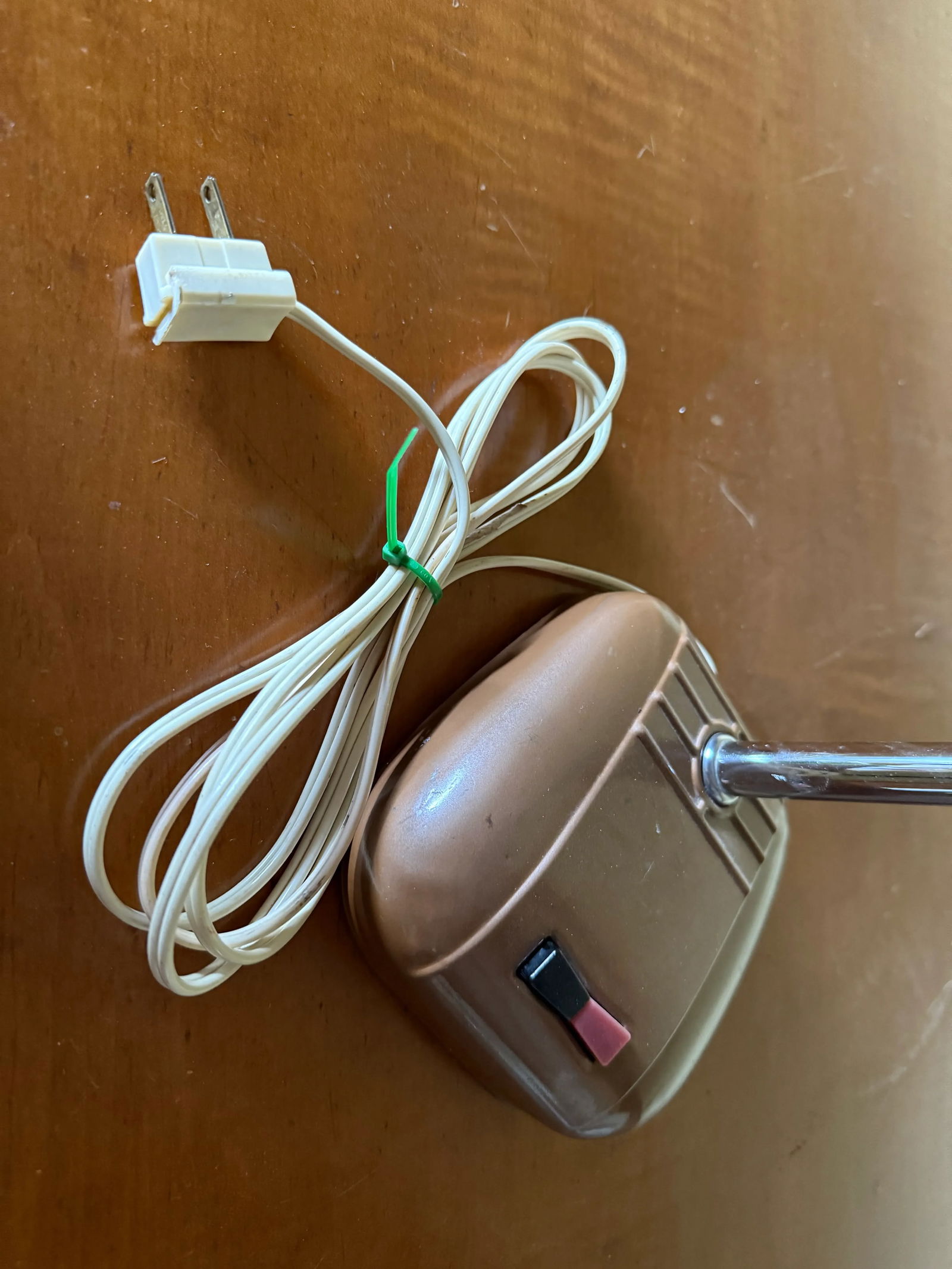 1960s Panasonic Metal Gooseneck Push Button Desk Lamp - 7