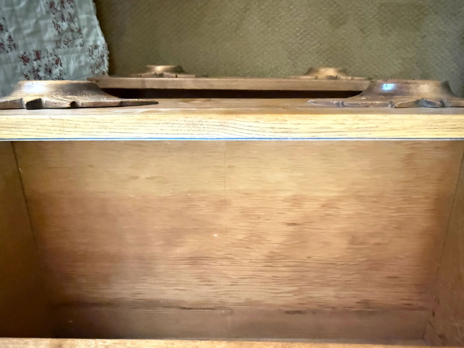 Antique Eastlake Three Drawer Dresser With Carved Leaf Handle Pulls - 6