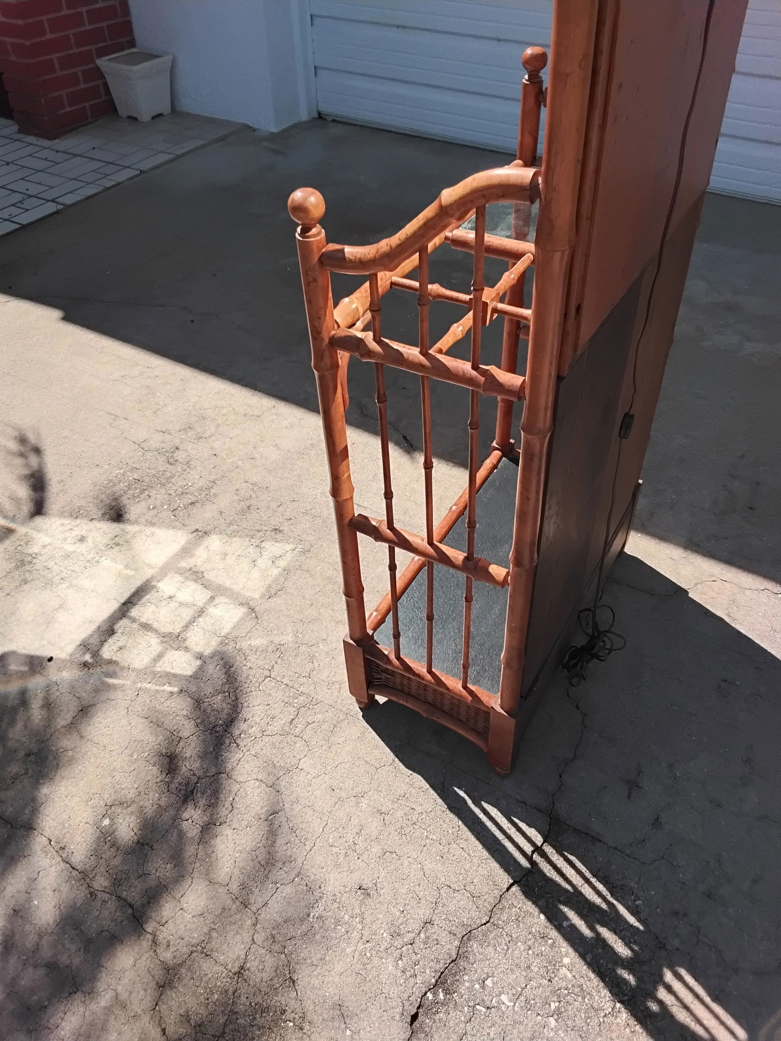 1980s Faux Bamboo and Wicker Hall Tree - 4