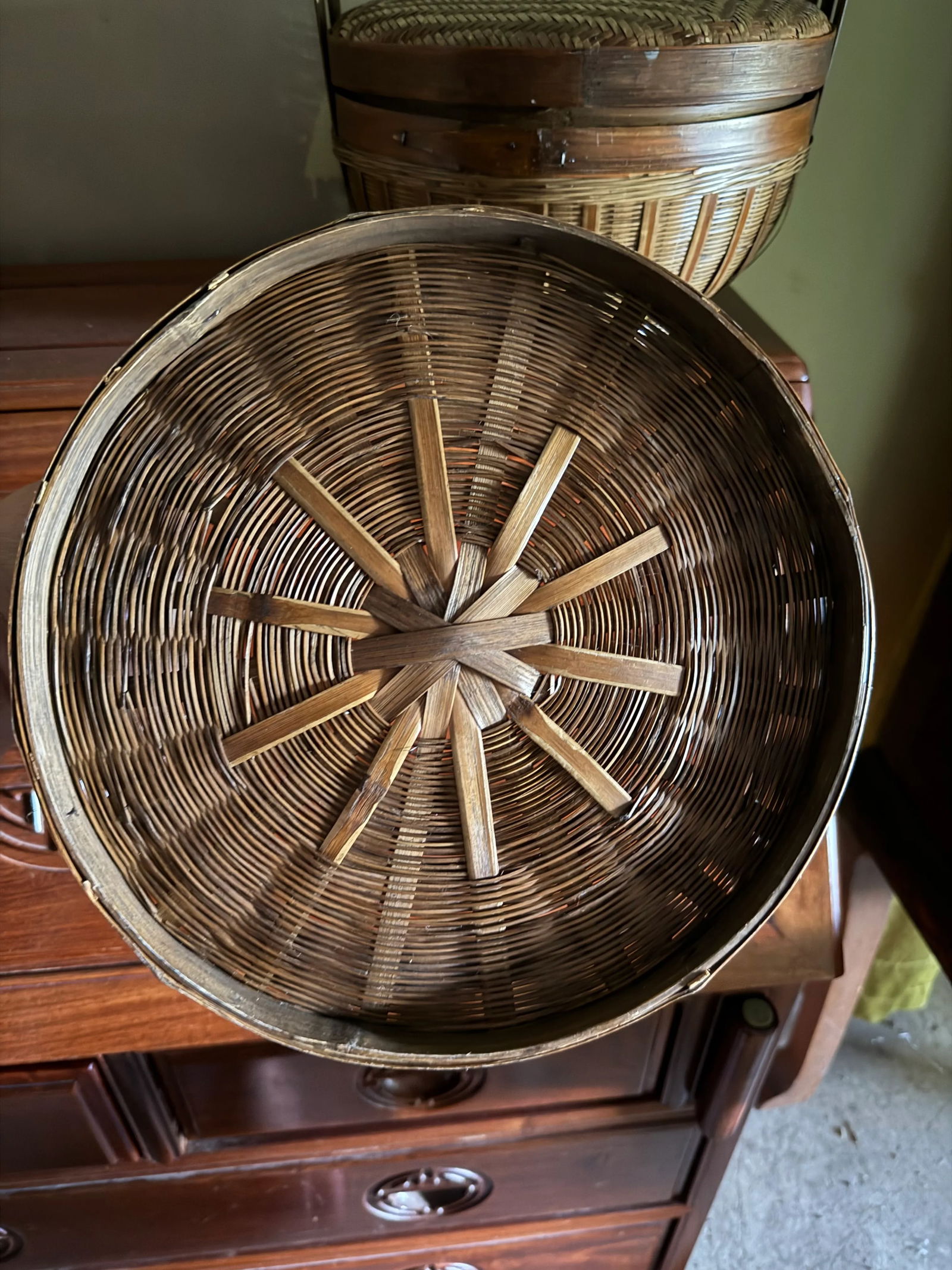 Vintage 3 Tier Chinese Wedding/Sewing Basket - 4