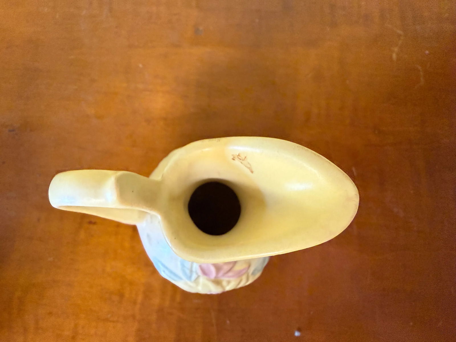 Vintage Hull Pottery Pastel Yellow Magnolia Vase Set/2 - 6