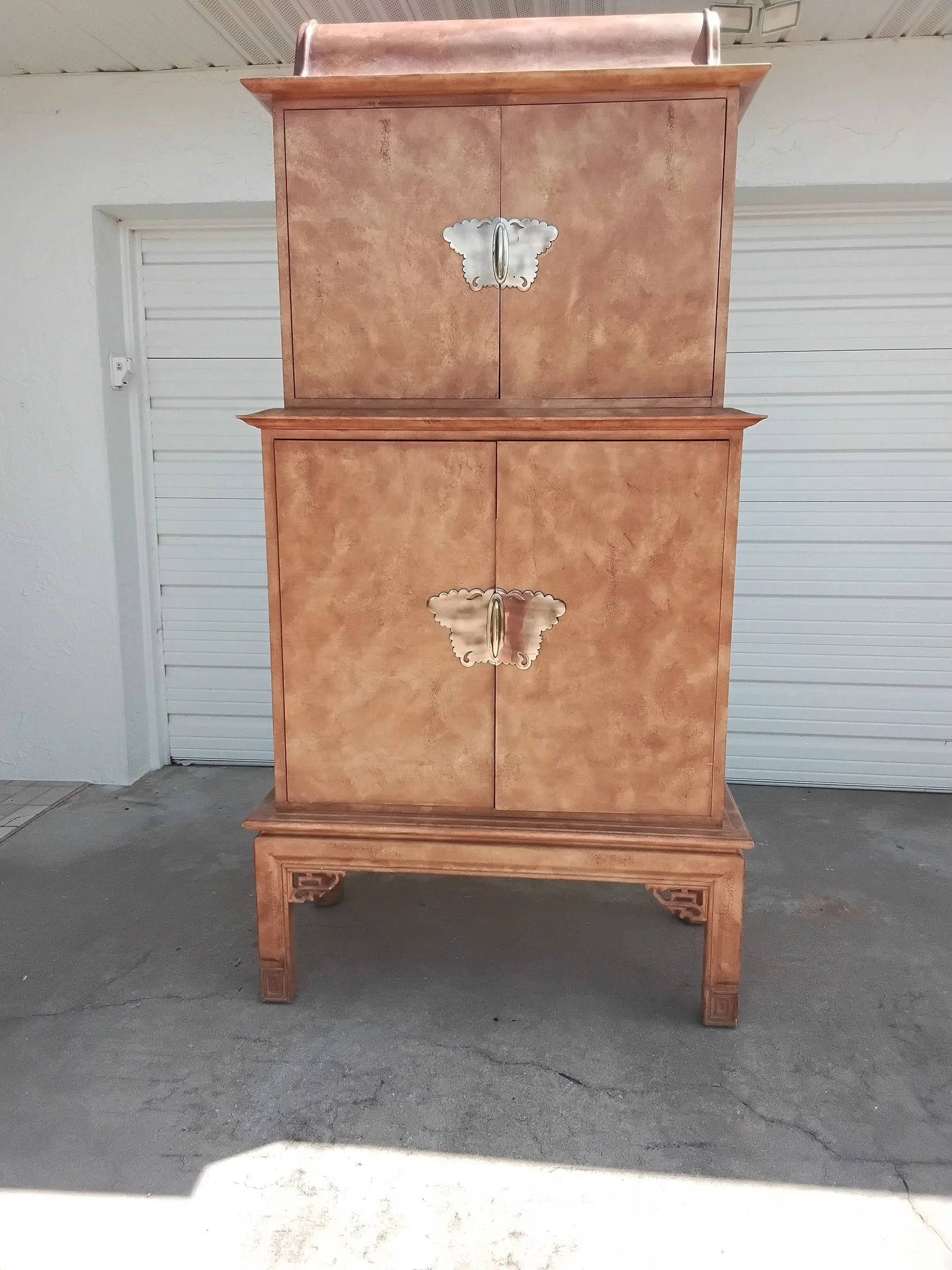 1990s Henerdon Chinoiserie Tv Armoire - 4