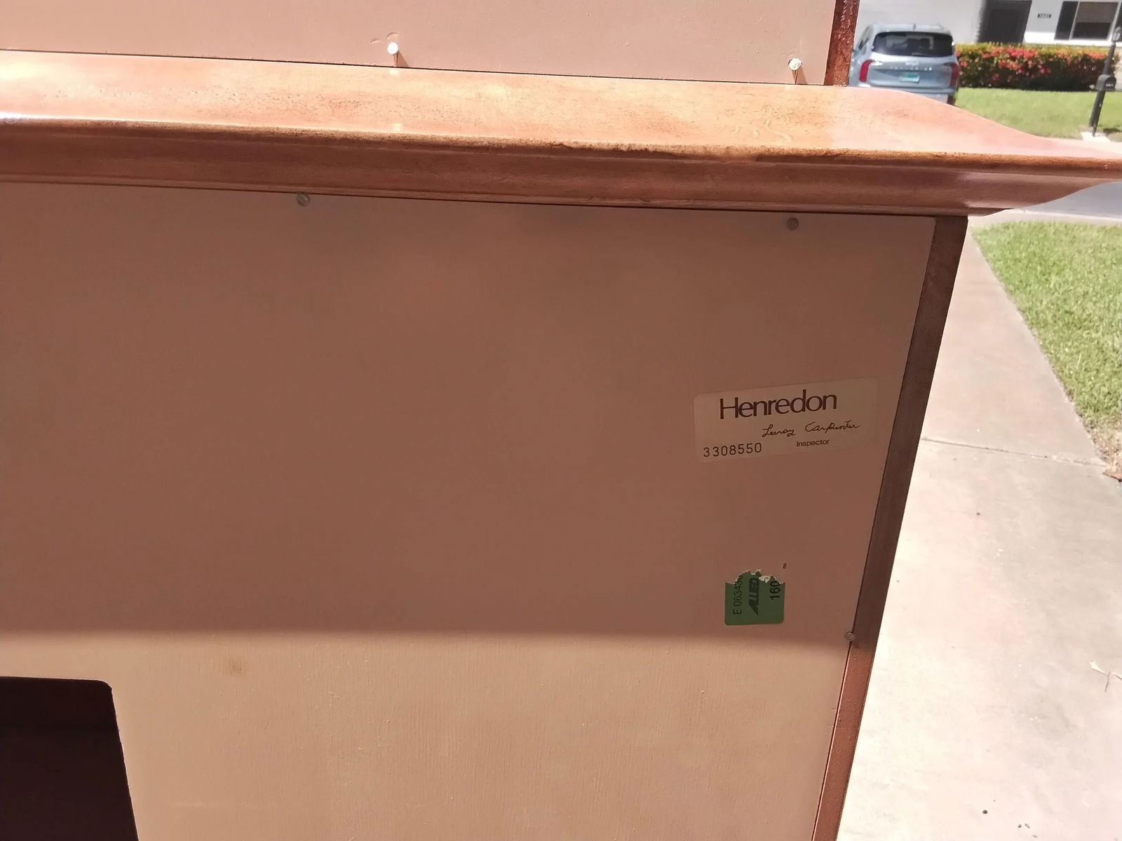 1990s Henerdon Chinoiserie Tv Armoire - 8