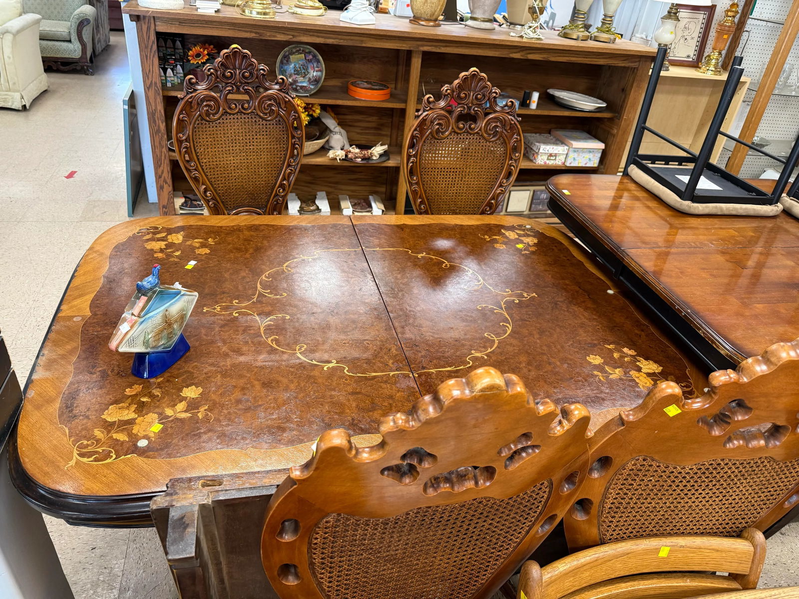 Walnut Burlwood Inlay Table 19th Century Rococo Revival - 6