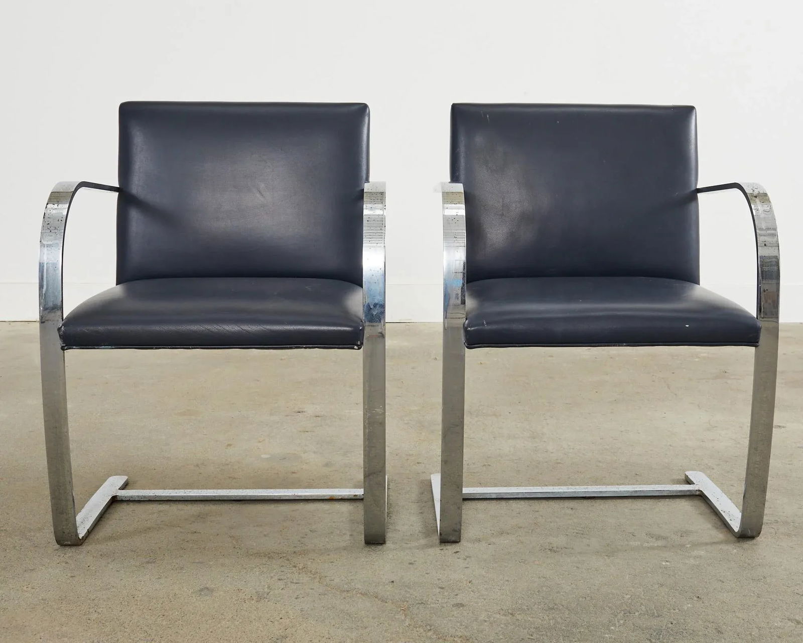 Mid 20th Century Pair of Mies Van Der Rohe for Knoll Flat Bar Brno Chairs - 3