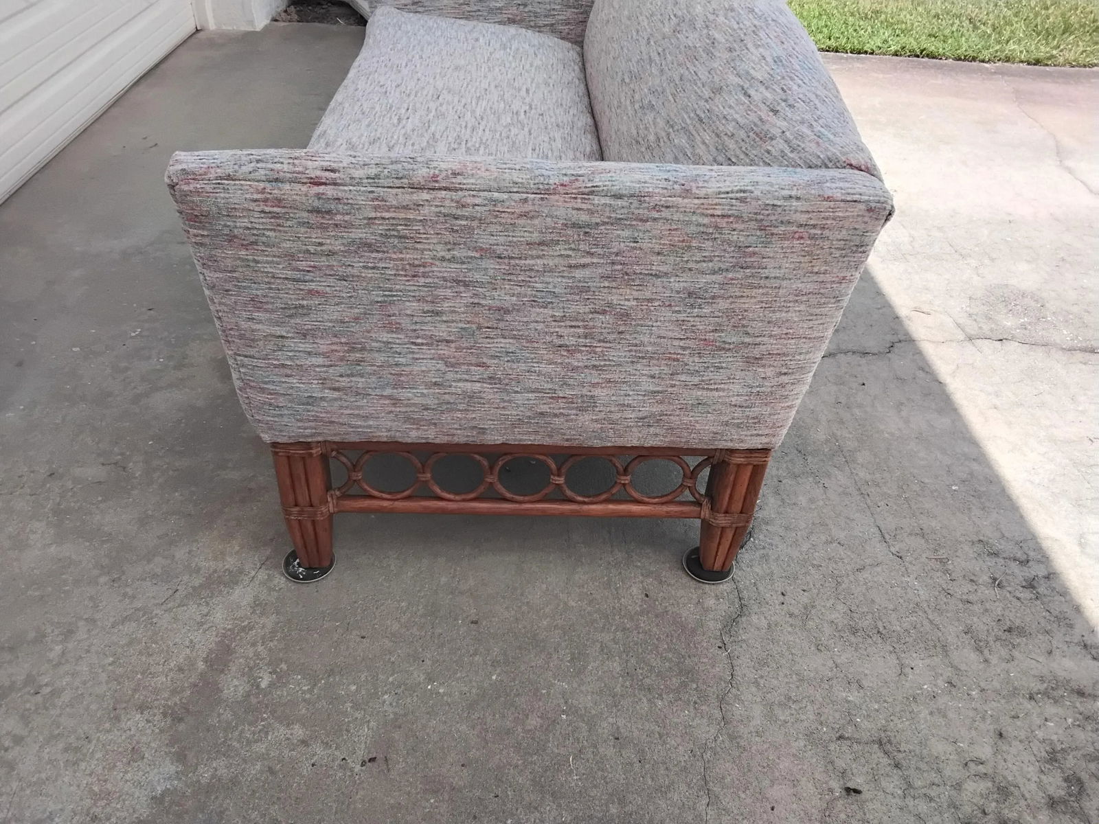 1980s Mid-Century Tropical McGuire Style Townhouse Sofa - 2