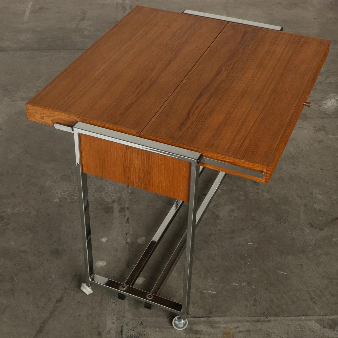 1960s Teak and Chrome Serving Bar Cart Multipurpose Convertible Breakfast Table, Desk, Work Surface - 16