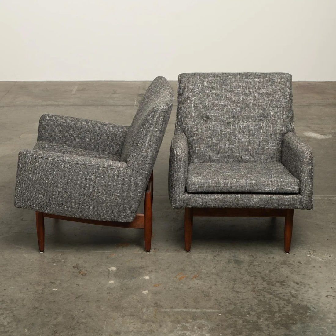 1950s Jens Risom Signed Club Lounge Chairs Walnut With New Knoll Textile Upholstery - A Pair - 11