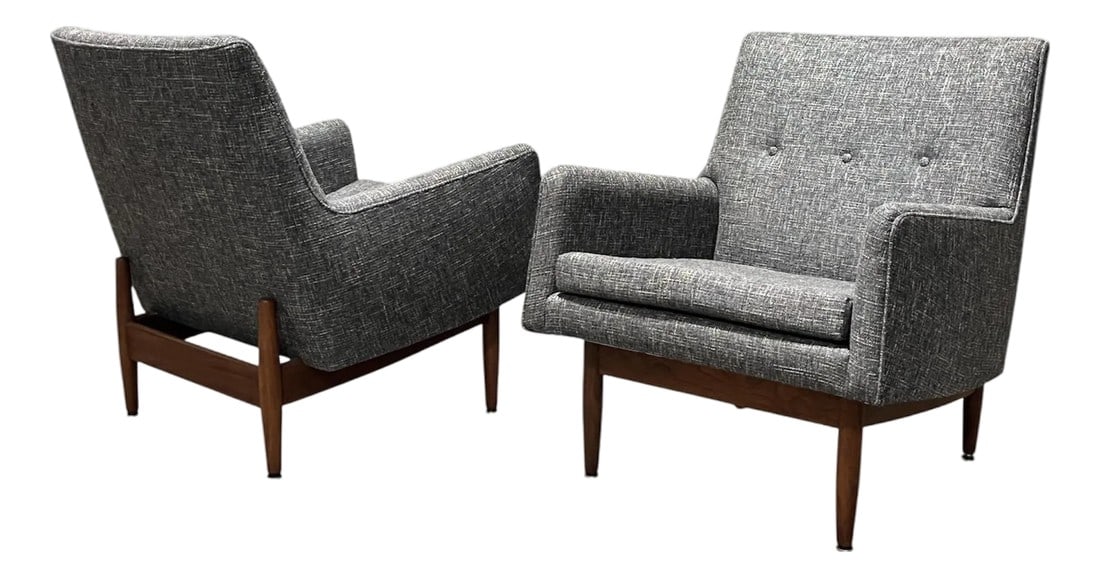 1950s Jens Risom Signed Club Lounge Chairs Walnut With New Knoll Textile Upholstery - A Pair: This is a matched pair of Jens Risom club chairs. These circa 1957 ultra-cool lux mid-century-modern armchairs with wonderful walnut bases retaining their original finish as well as their original lab