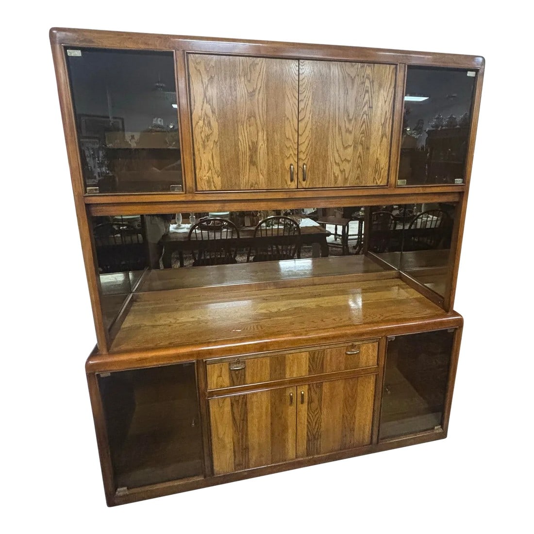 Mid-Century Modern Bernhardt Sideboard & Hutch: Vintage Mid-Century Bernhardt StyleSideboard featuring a sleek low-profile design, warm walnut finish, and clean modern lines. This large and very solid sideboard combines functionality with iconic