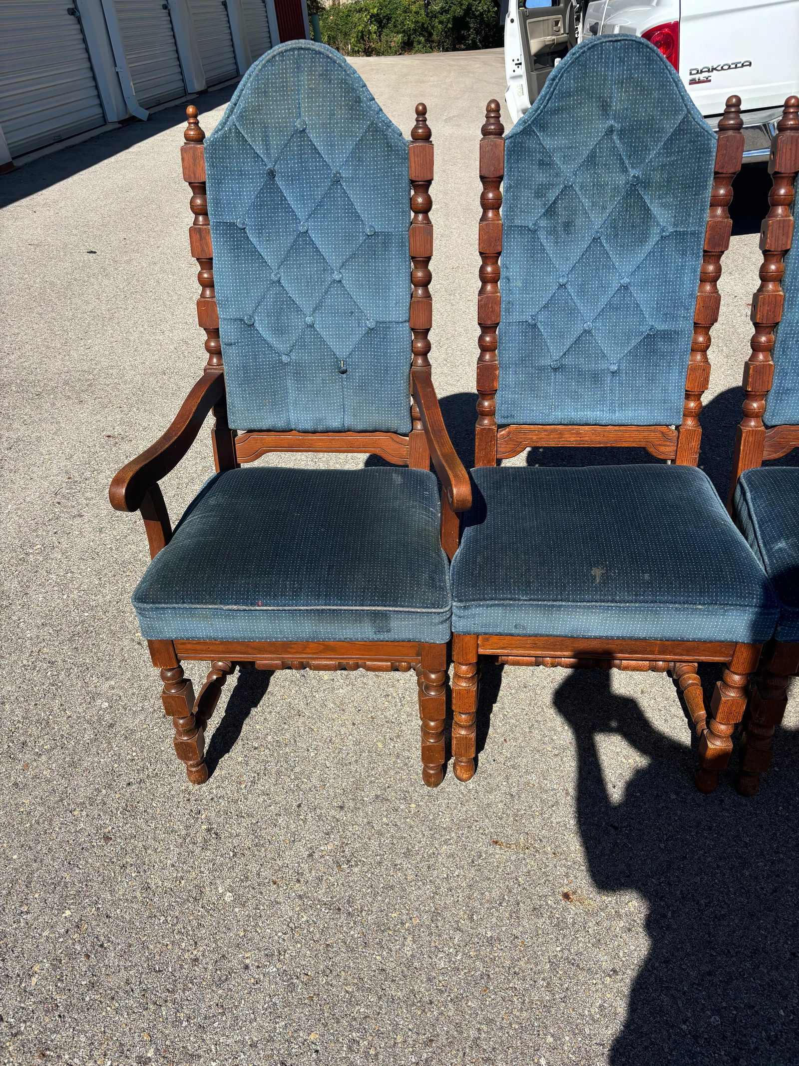 Late 19th Century Edwardian Walnut Upholstered Blue Button-Back Dining Chairs, Set of 6 - 7