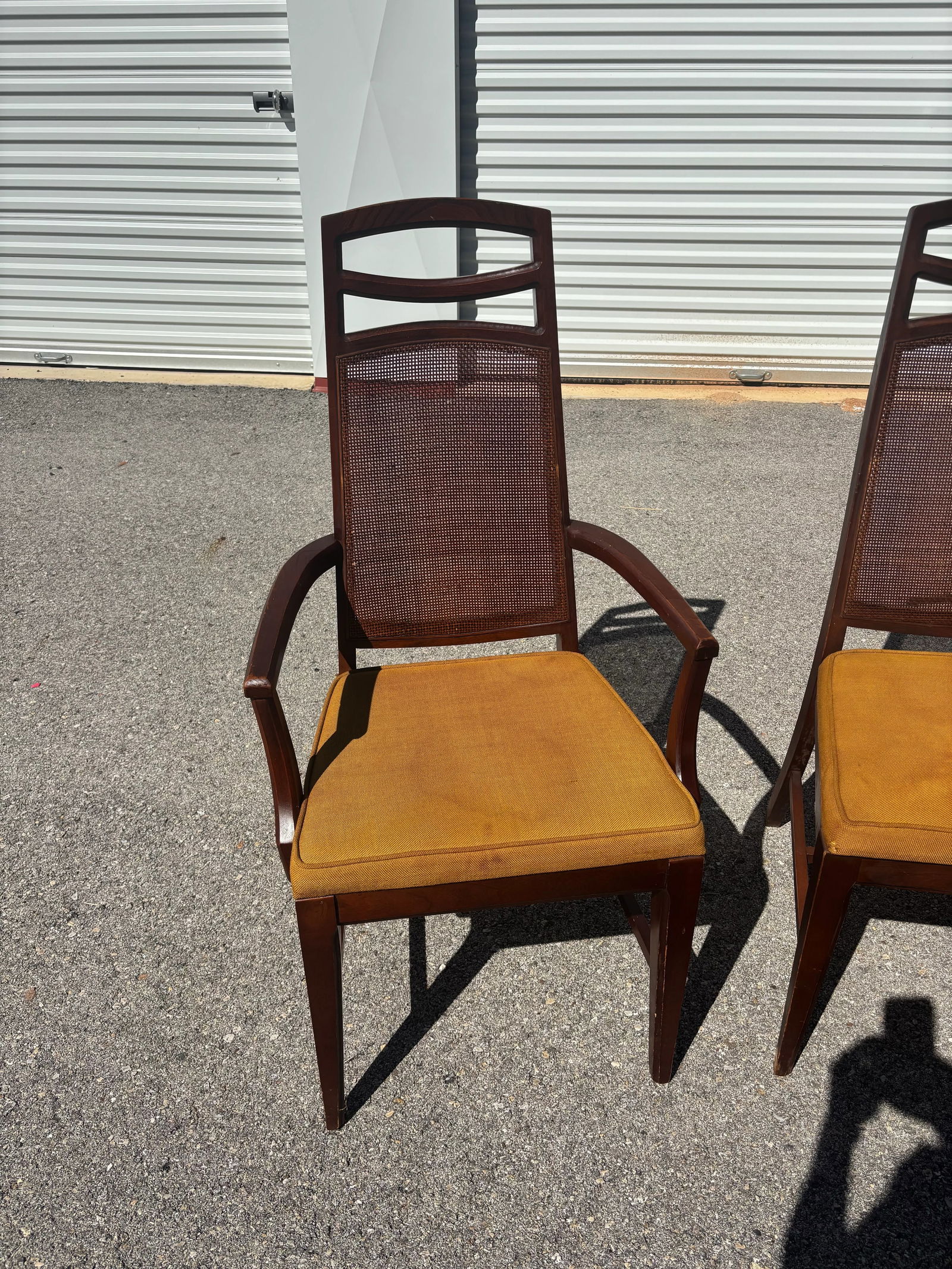 United Furniture Co. Midcentury Modern Vintage Dining Chairs, Set of Four - 4