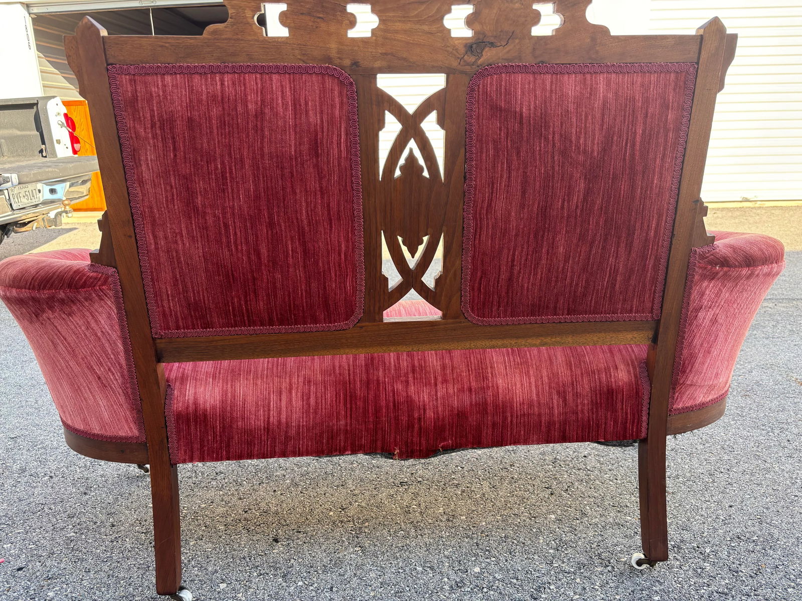 Victorian Eastlake Pink, Red Velvet and Carved Walnut Settee - 6