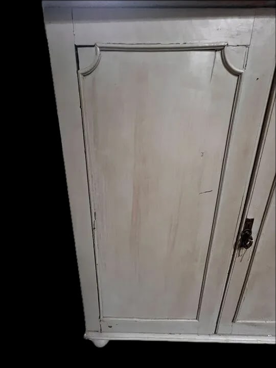 Antique Painted 2 Door Cupboard With Natural Pine Top and Original Key From England - Circa 1890 - 12