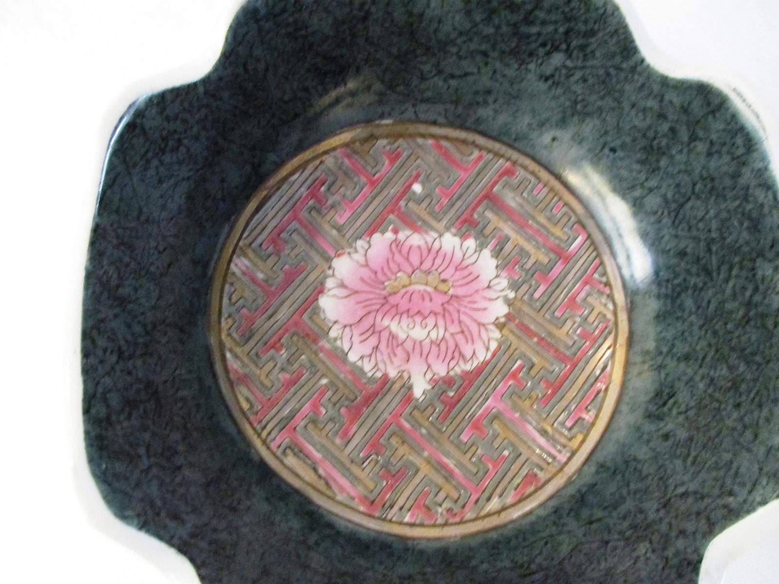 1980s Toyo Macau Lotus Flower Ceramic Bowl - 3