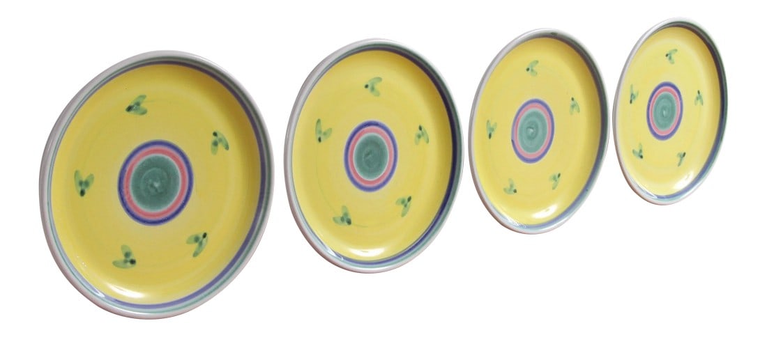 Vintage Italian Yellow Faience Hand Painted Dinner Plates - Set of 4: Fabulous vintage hand painted Italian faience bright yellow dinner plate by Caleca! Greay heavy duty plates, nice thickness and weight, great quality. They measure 11" in diameter and 1 1/4" tall each