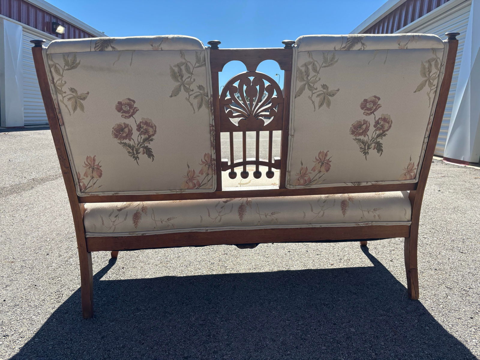 Late 19th Century Attributed Eastlake Walnut Settee with Pink Floral Upholstery - 6