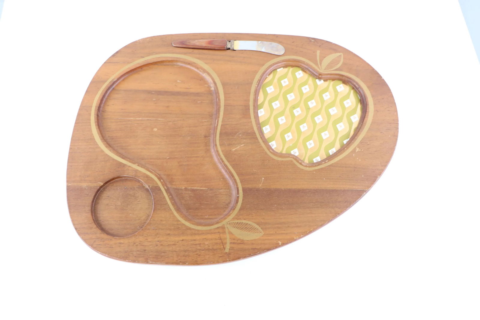 Vintage 1970s Mid-Century Modern Wood Fruit Cheese Charcuterie Board Serving Tray - 7