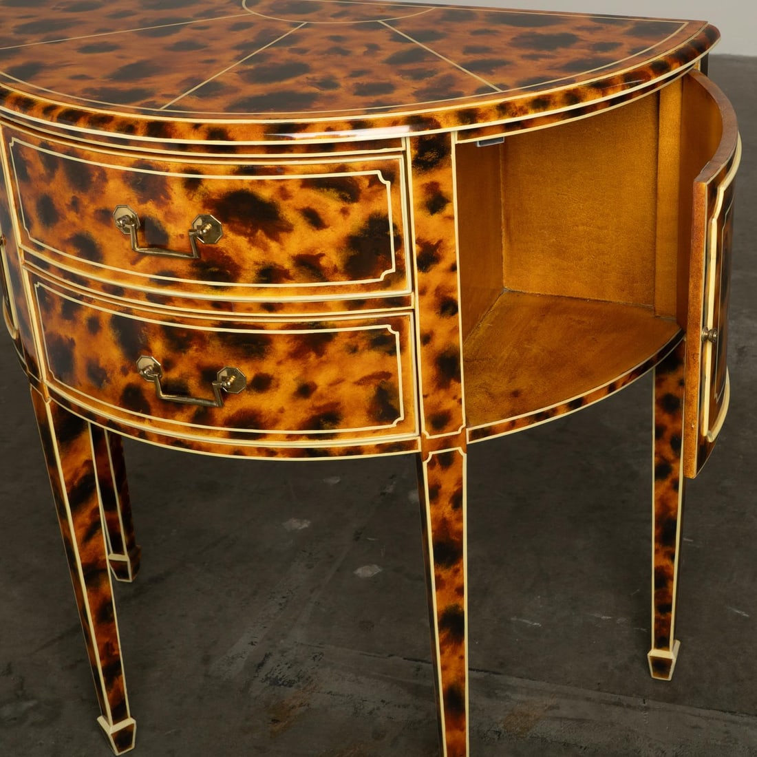 1980s Maitland Smith FAUX-Tortoise-Shell Console Table "˜Trompe L'oeil' Masterpiece - 13