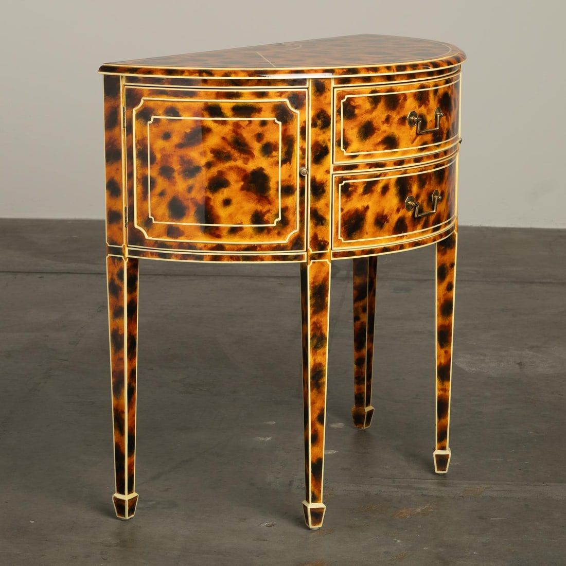 1980s Maitland Smith FAUX-Tortoise-Shell Console Table "˜Trompe L'oeil' Masterpiece - 4