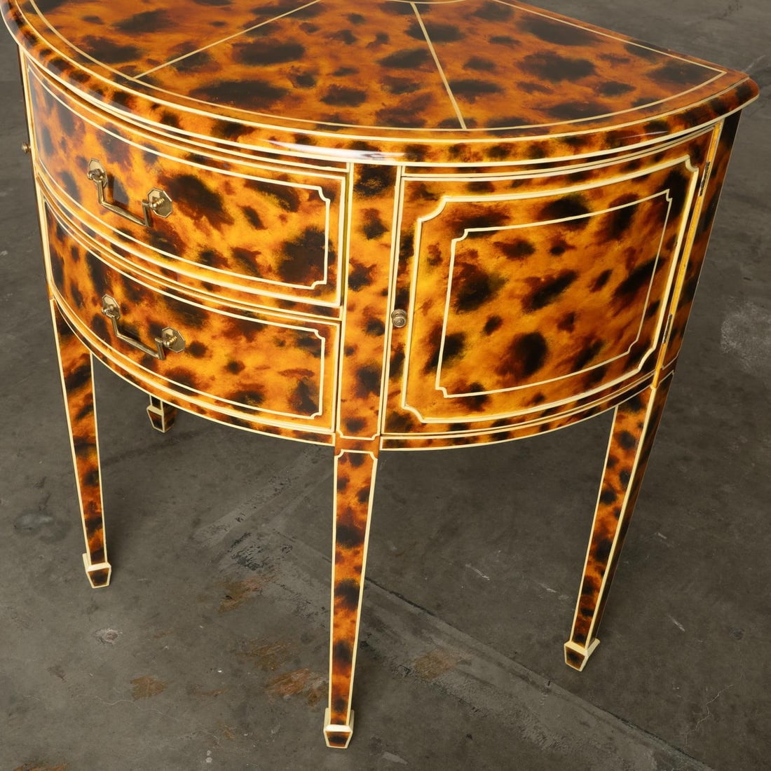 1980s Maitland Smith FAUX-Tortoise-Shell Console Table "˜Trompe L'oeil' Masterpiece - 9