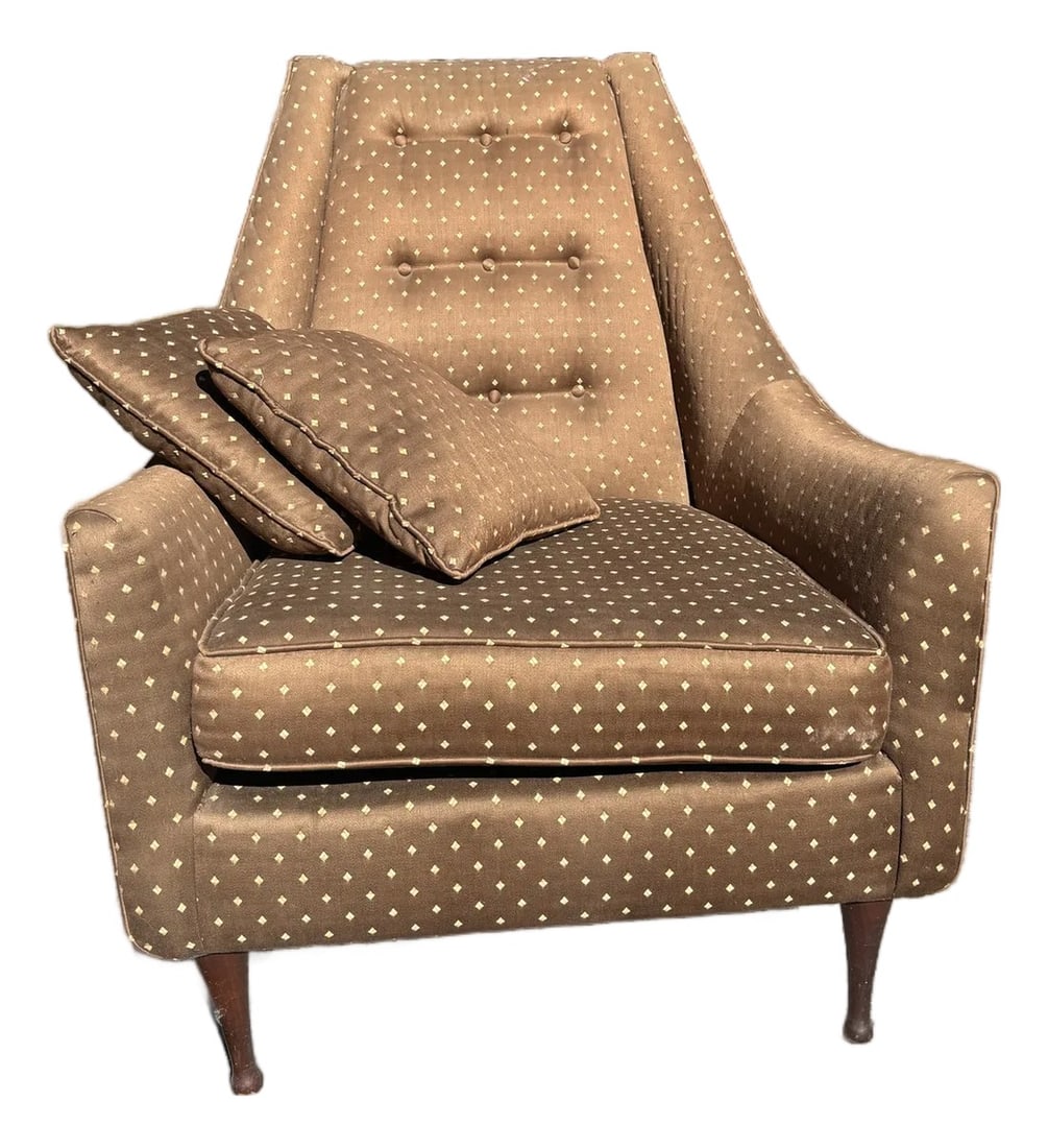 1960s Midcentury Modern Wingback Tufted Upholstered Chair With Two Pillows: Inspired by the iconic designs of Adrian Pearsall, this midcentury modern tufted upholstered armchair embodies sculptural elegance and comfort. This chair has deep tufted upholstery that offers a luxu