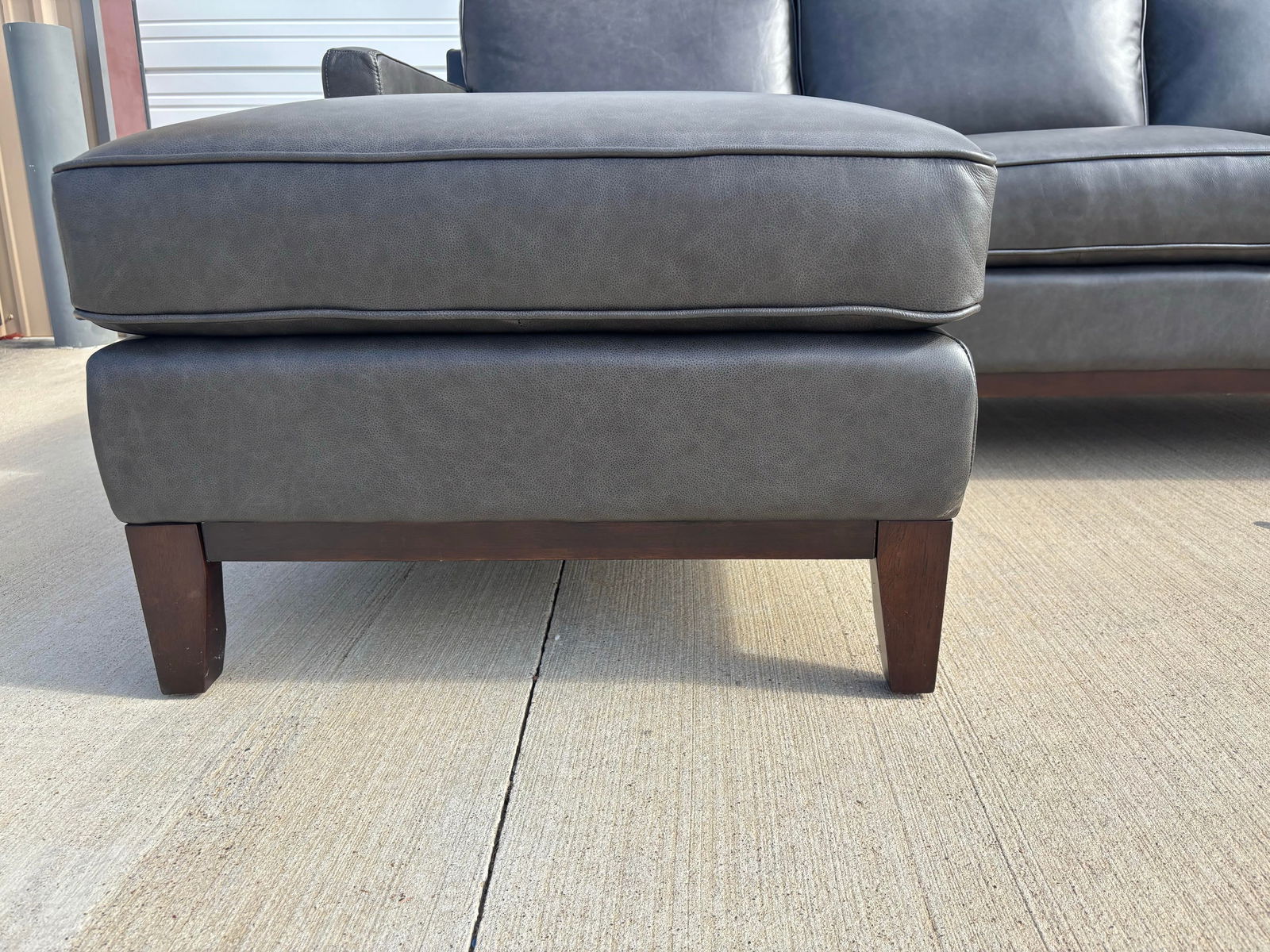 Harlow Leather Dark Grey Modern Sectional, Paul Michael Company - 3