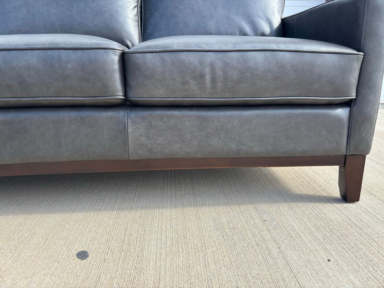 Harlow Leather Dark Grey Modern Sectional, Paul Michael Company - 7