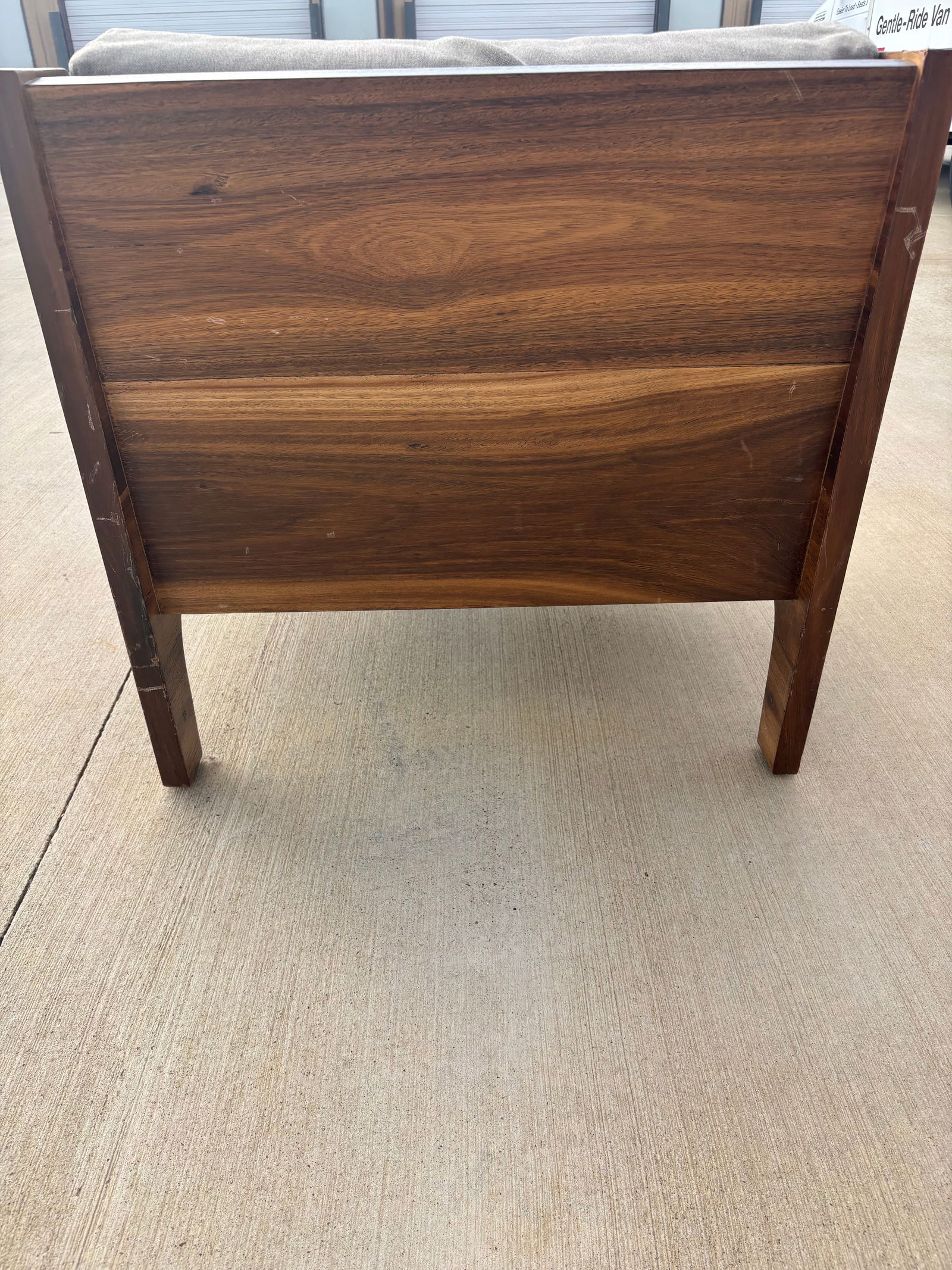 Modern Wooden Club Linen Chair - 3