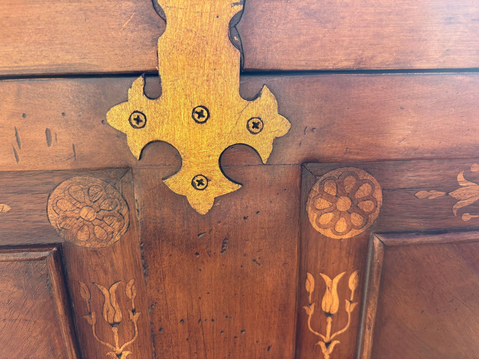 Engraved Italian Art Antique Intricate Armoire With Landscape Scenes Depicted - 9