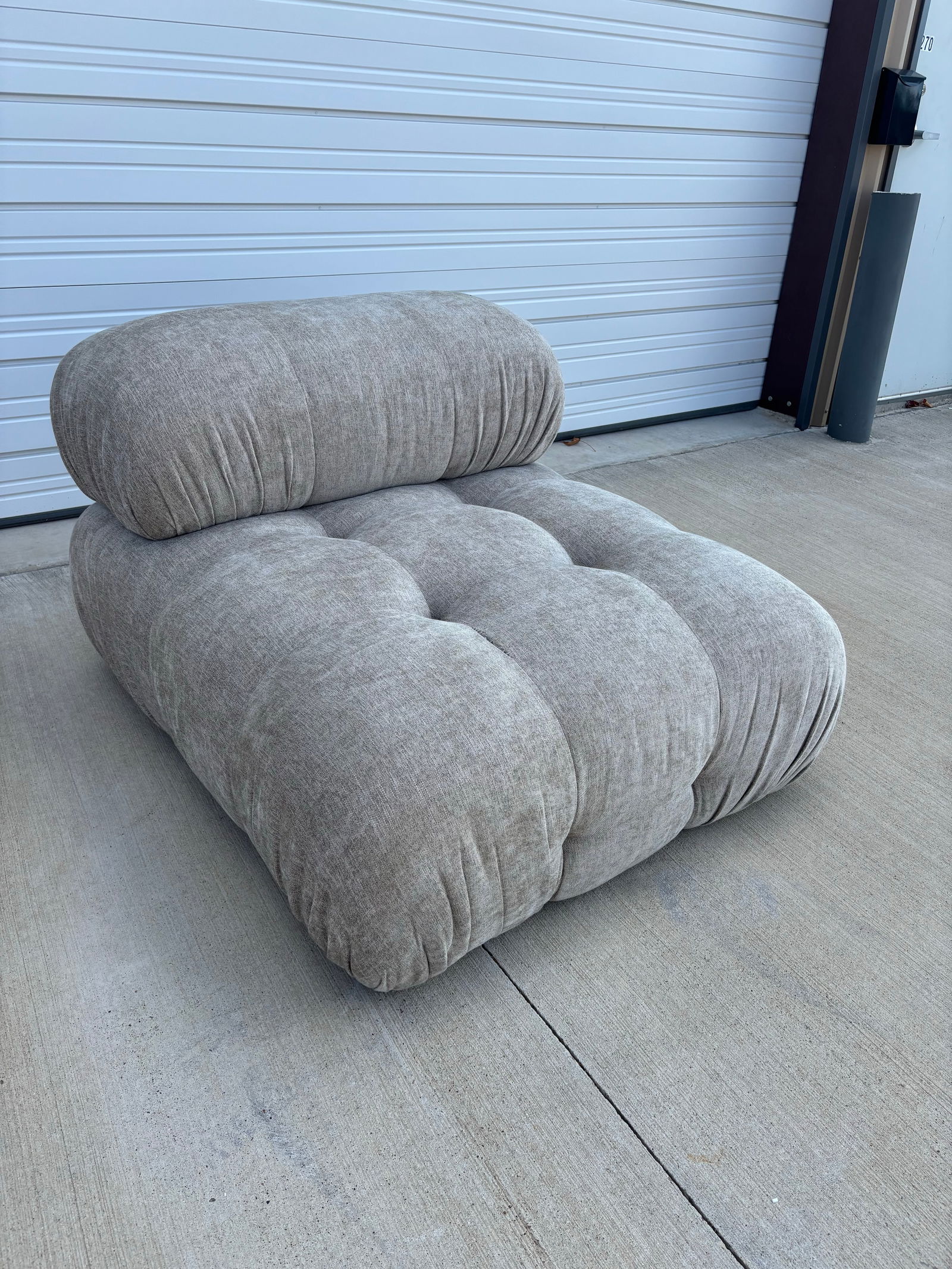 Modern and Minimalist Light Gray Bubble Chair - 2