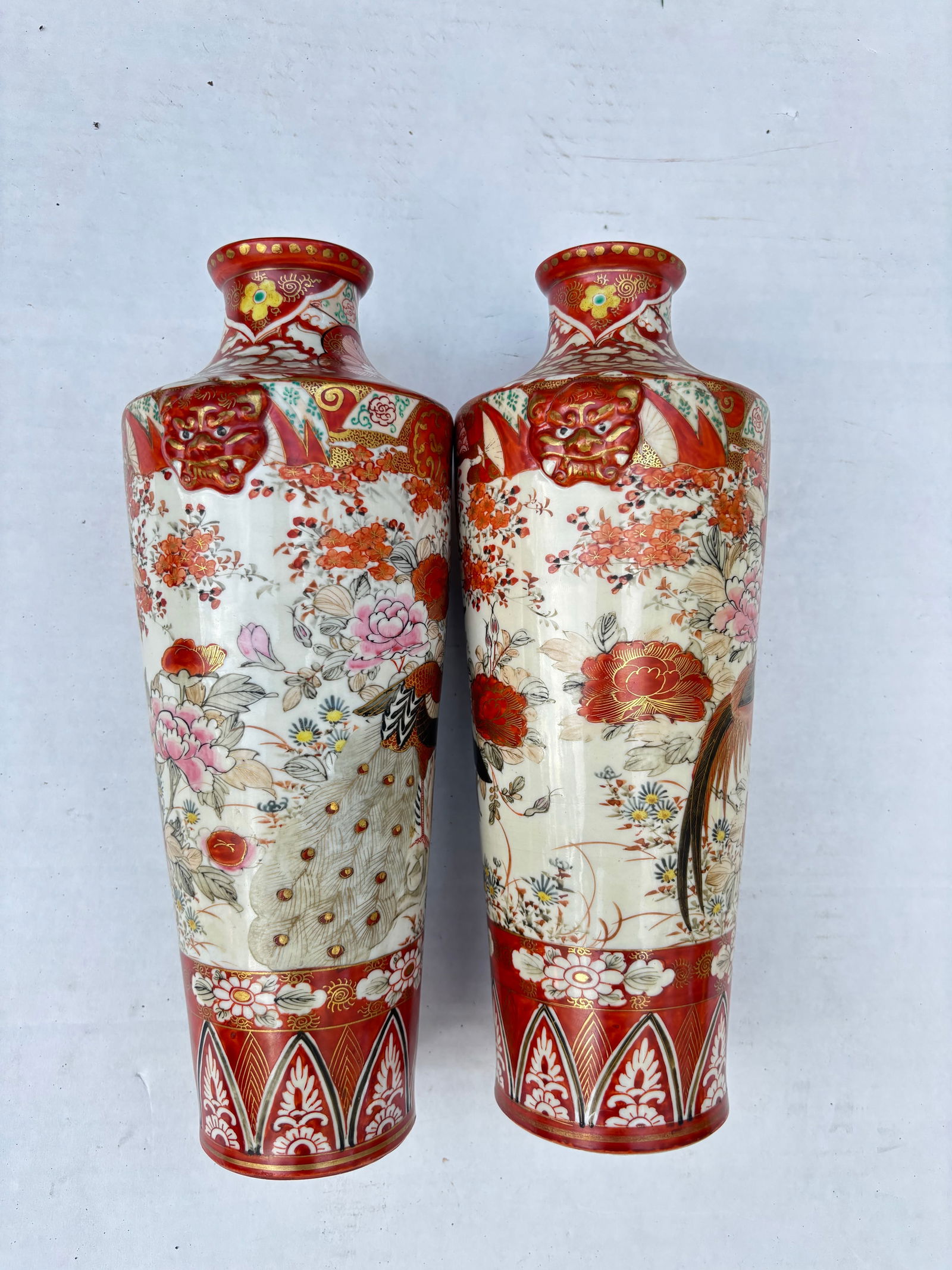 1900s Japanese Kutani Vases From the Meiji Period, Pair - 2